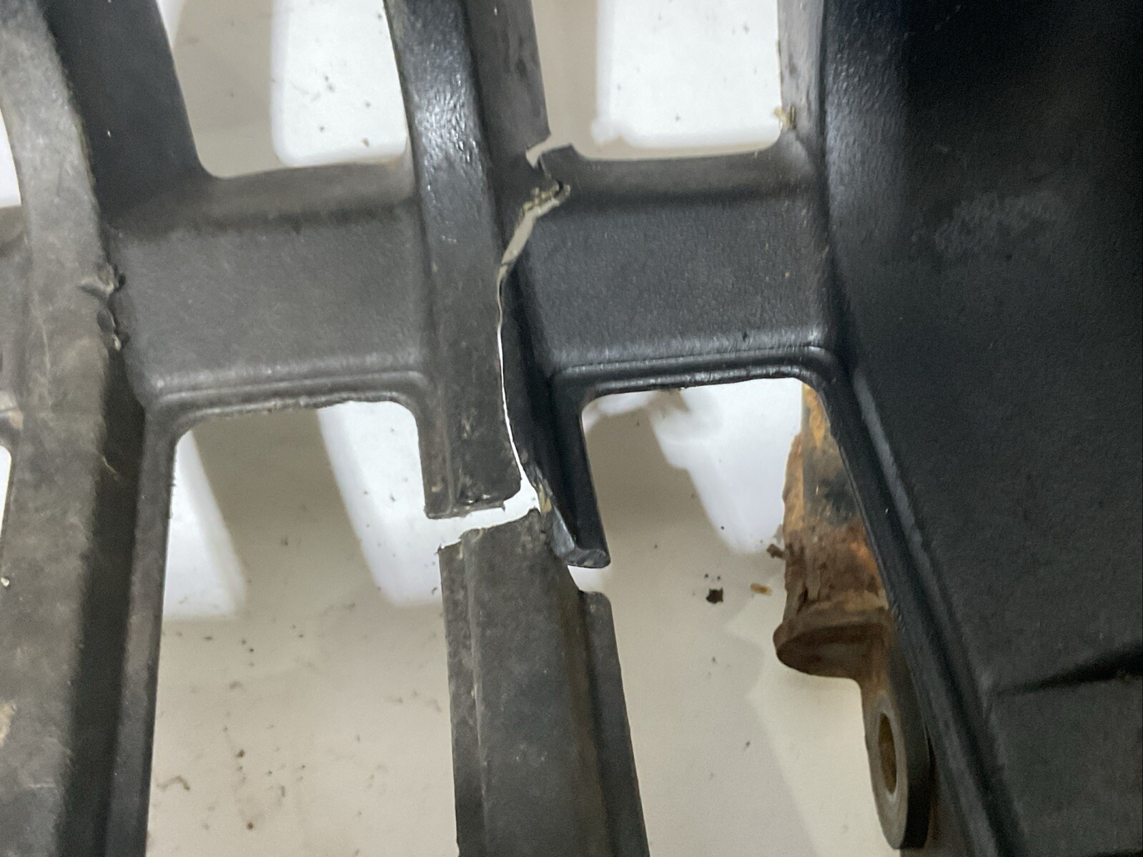 Suzuki LTZ-400 For Pegs- Plastic Insert Cracked- Metal Frame Is Good And Straigh