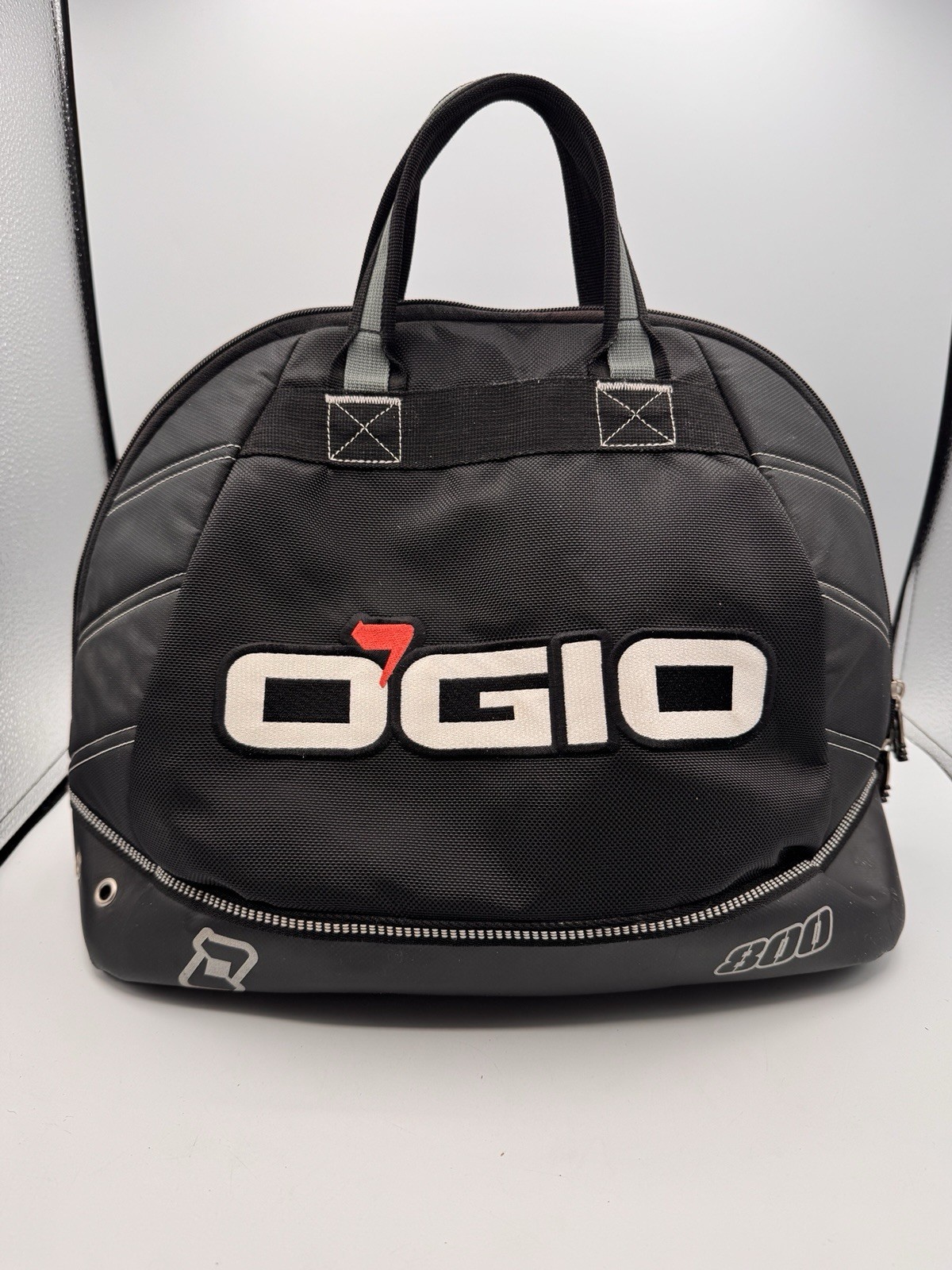 Vintage 05’ OGIO 800 Series Black Helmet Bag/Storage Bag/Padded/Vented