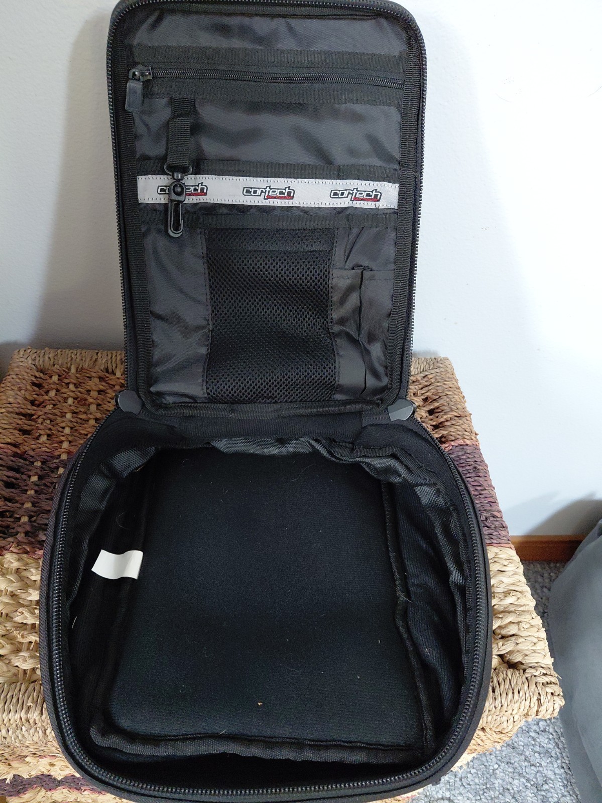 Cortech Mini Tank Bag Magnetic 82-401 Motorcycle Black Textile Expandable