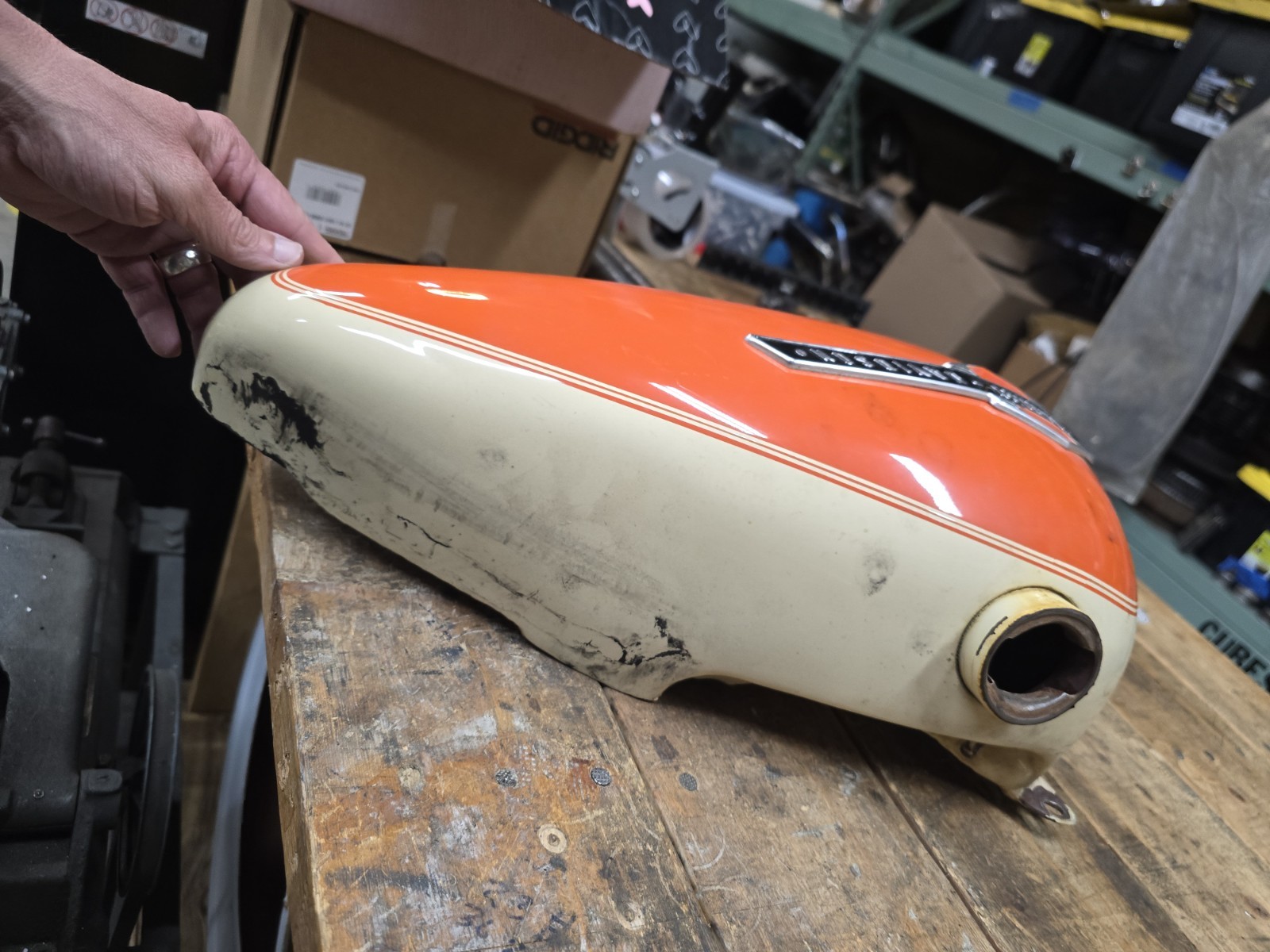 67- 74 Harley Shovelhead 3.5 Gallon Tanks With Panhead Badge’s FX FL FLH OEM