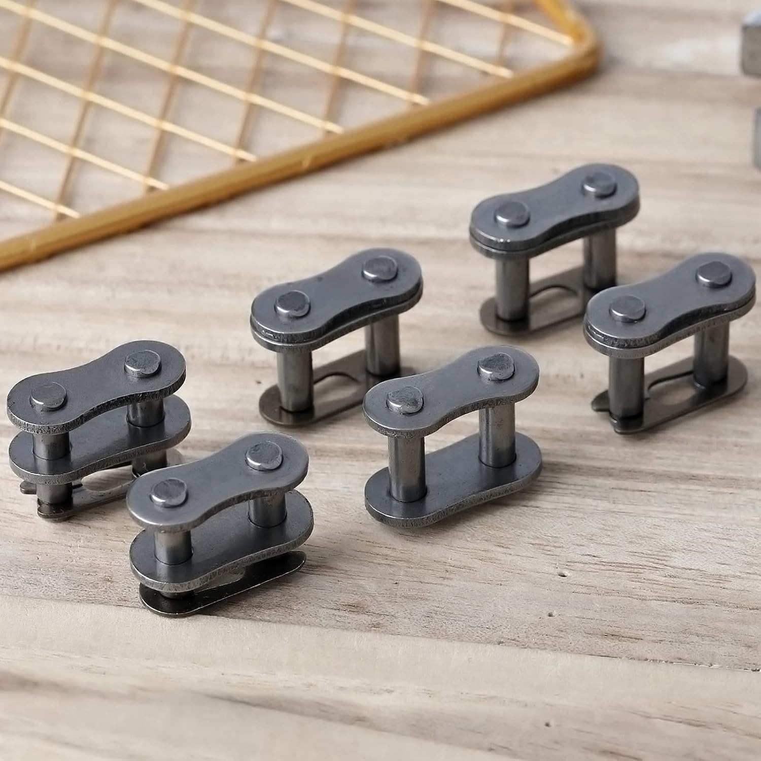 Racing-Grade 8pcs Chain Master Links – Alloy Steel & Easy Install Design