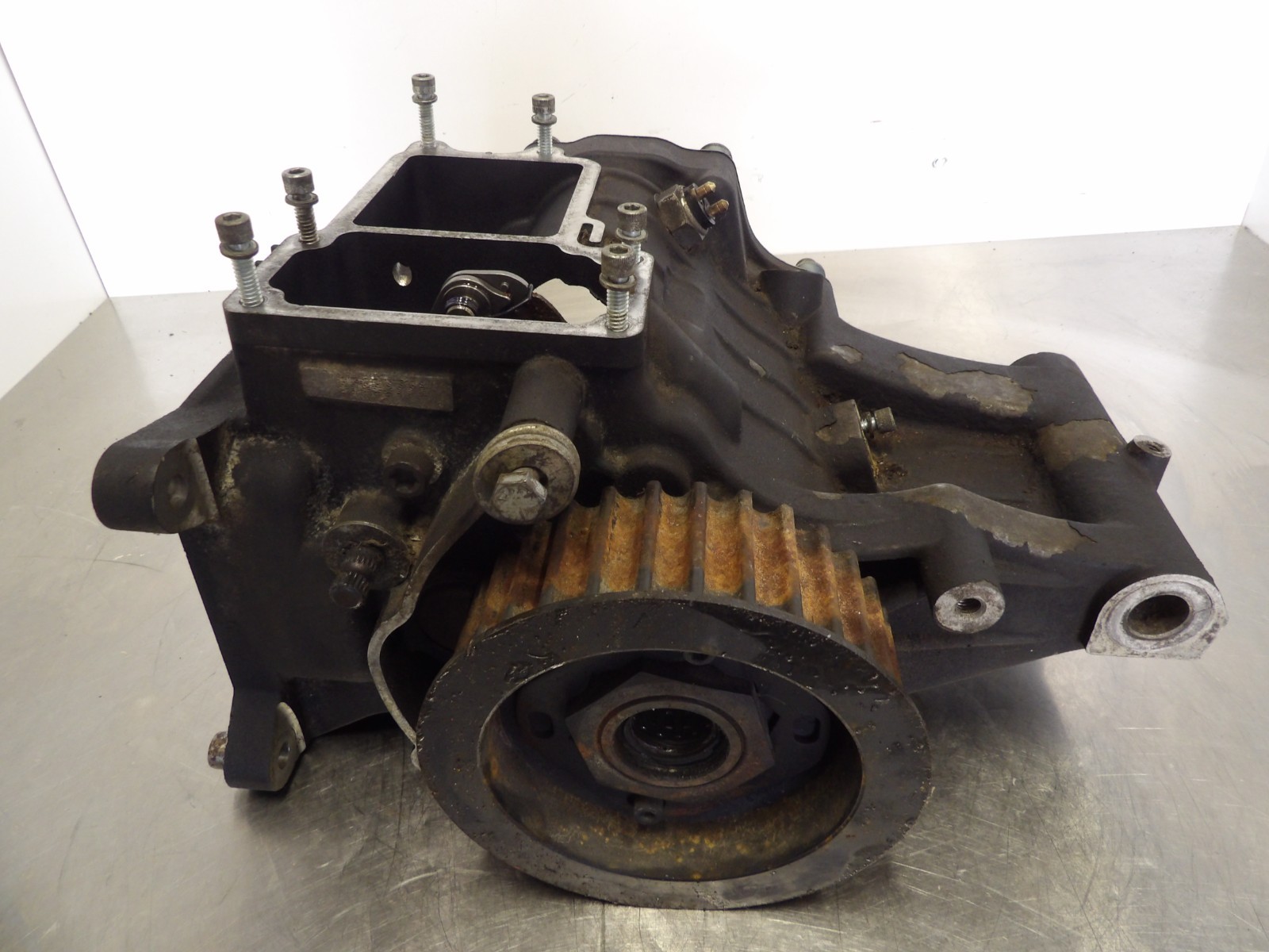 11 Harley Softail FXST gear box / transmission bare case 34799-07
