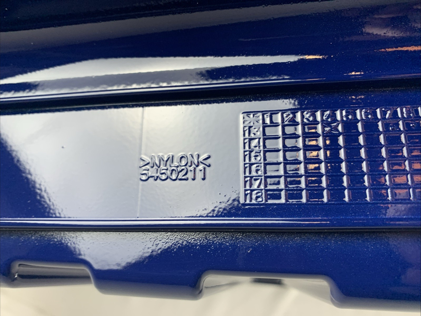 INDIAN GENUINE INDIAN BLUE LH (ONLY) SADDLEBAG BIN BOTTOM (ONLY) 5450738-640