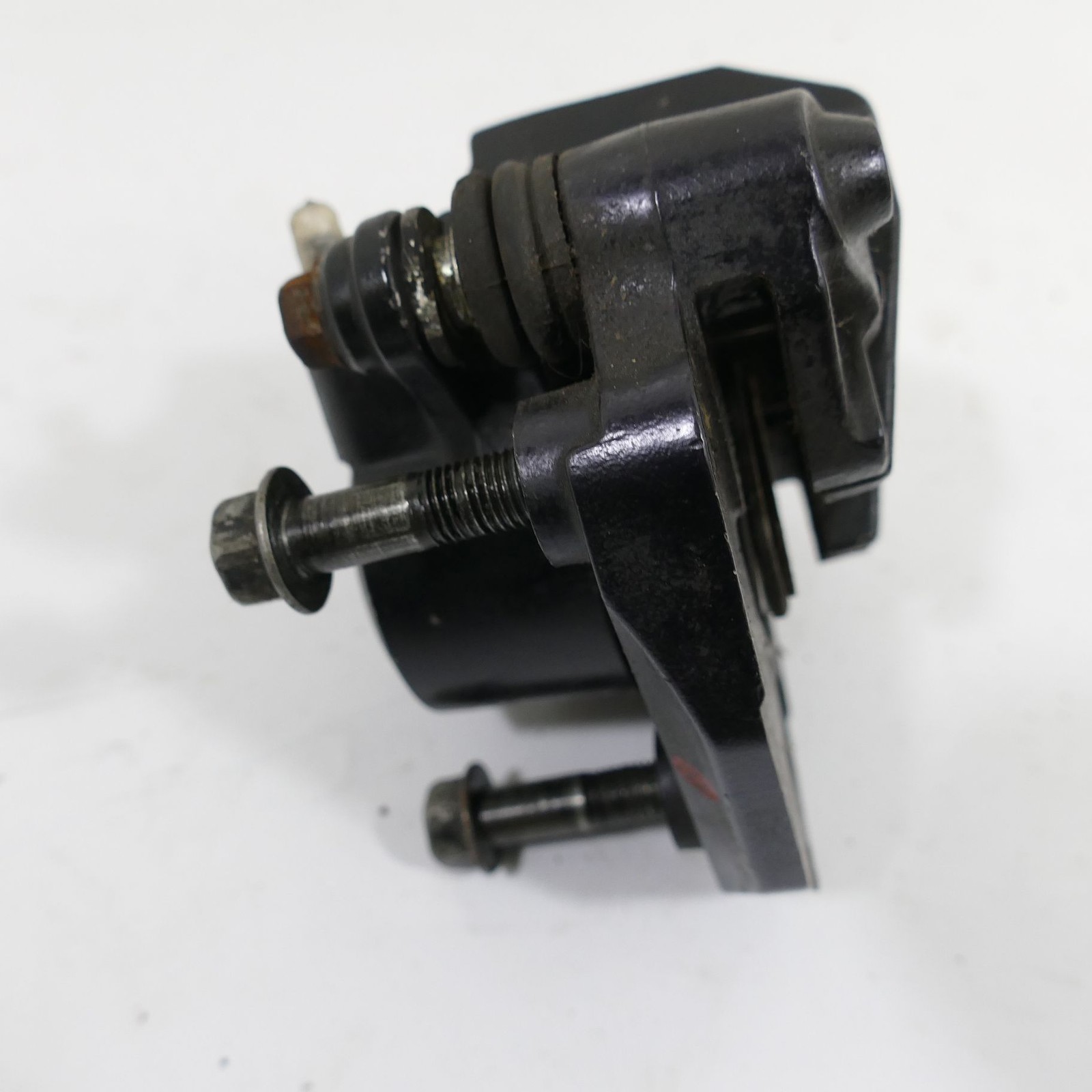 Kawasaki GT 750 brake caliper front right brake front right 81008