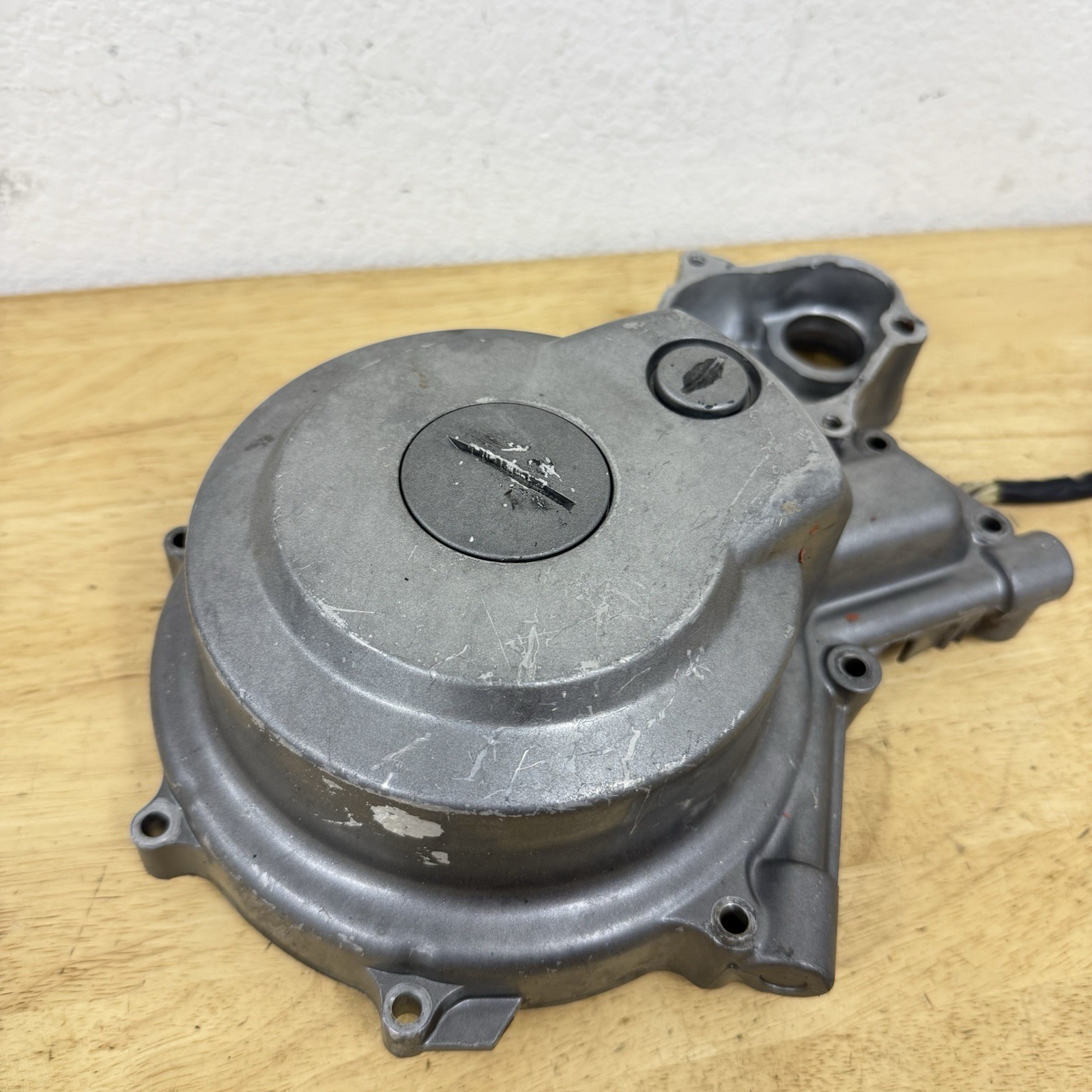2003 Yamaha Raptor 660 OEM Stator Cover Magneto Left Case (01-05) #84