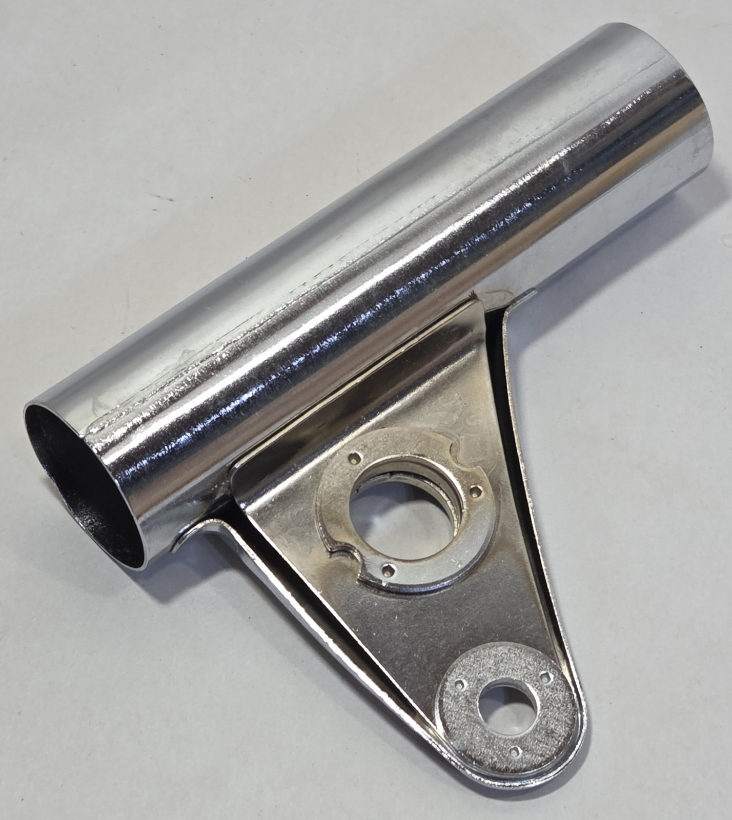 NEW 1974 1975 1976 1977 1978 Kawasaki KZ 400 Right Fork Ear Cover OEM 44034-080