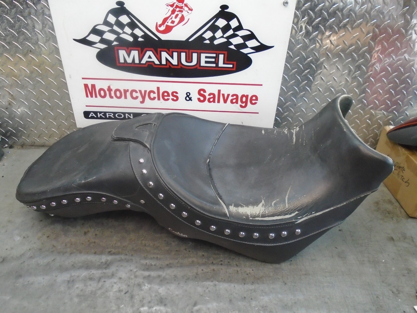 04-09 Honda VTX1800 RETO NEO CORBIN SADDLE SEAT