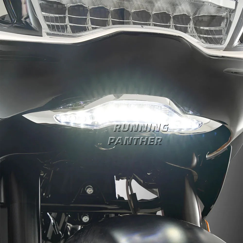 LED Front Lower Fairing Turn Signal Lights For CVO Road Glide FLTRXSE 2023-2025