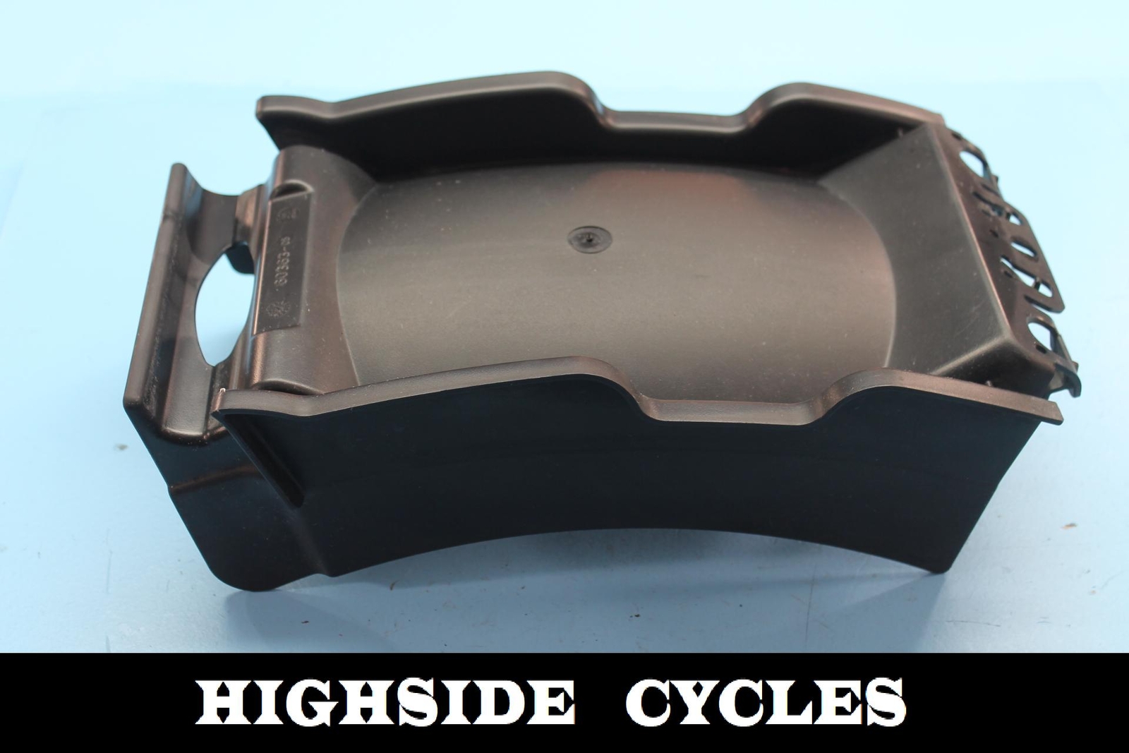 1246 09 HARLEY-DAVIDSON SOFTAIL REAR BACK WHEEL TIRE HUGGER FENDER 60363-08