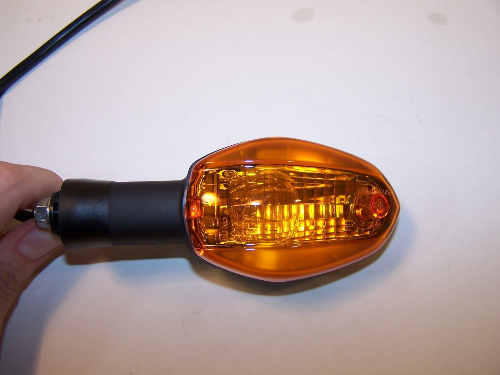 SUZUKI GSXR1000 NEW REAR LEFT TURN SIGNAL 35604-17K00 GSX R 1000 R1000 2017 lm