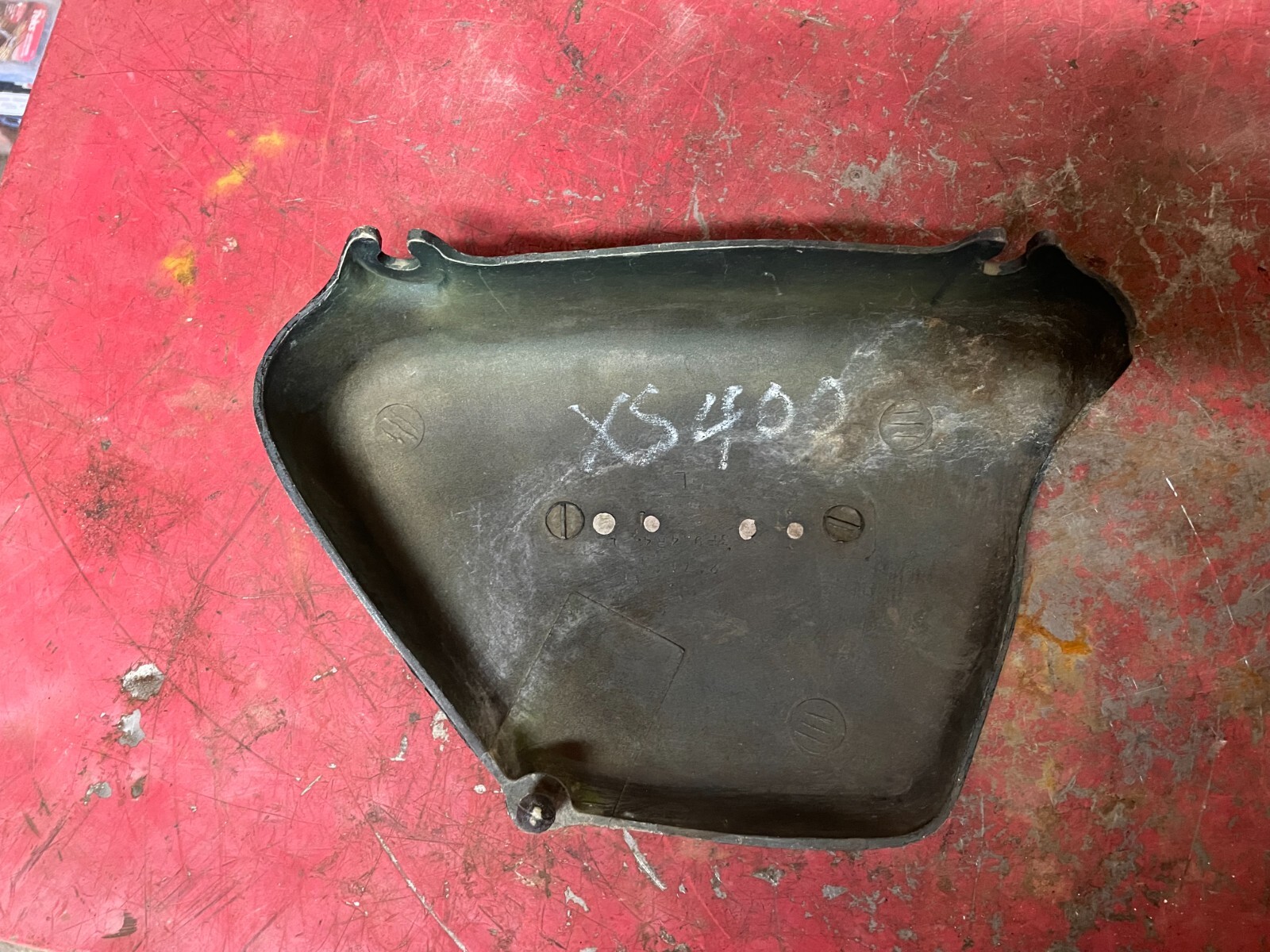 Yamaha XS400 Left Side Cover Panel Cowl XS 400