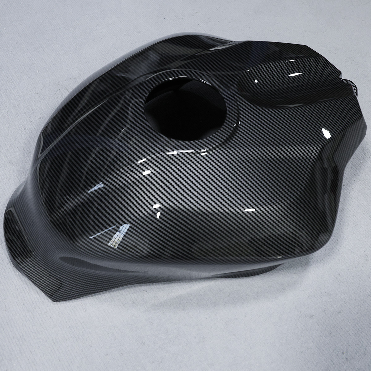 Carbon Fiber Pattern Fuel Gas Tank Cover Cowl For YAMAHA YZF R1 R1M 2020-2026