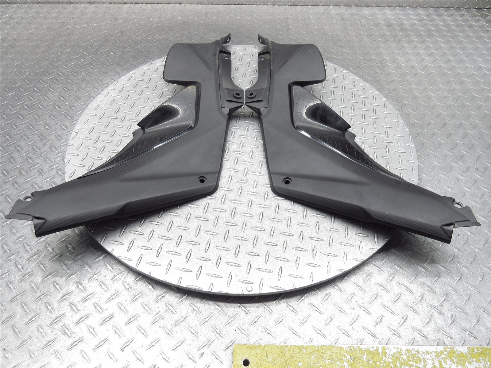 2015 15-22 Honda CBR300 CBR300R OEM Side Covers Trim Fairings Body Panels