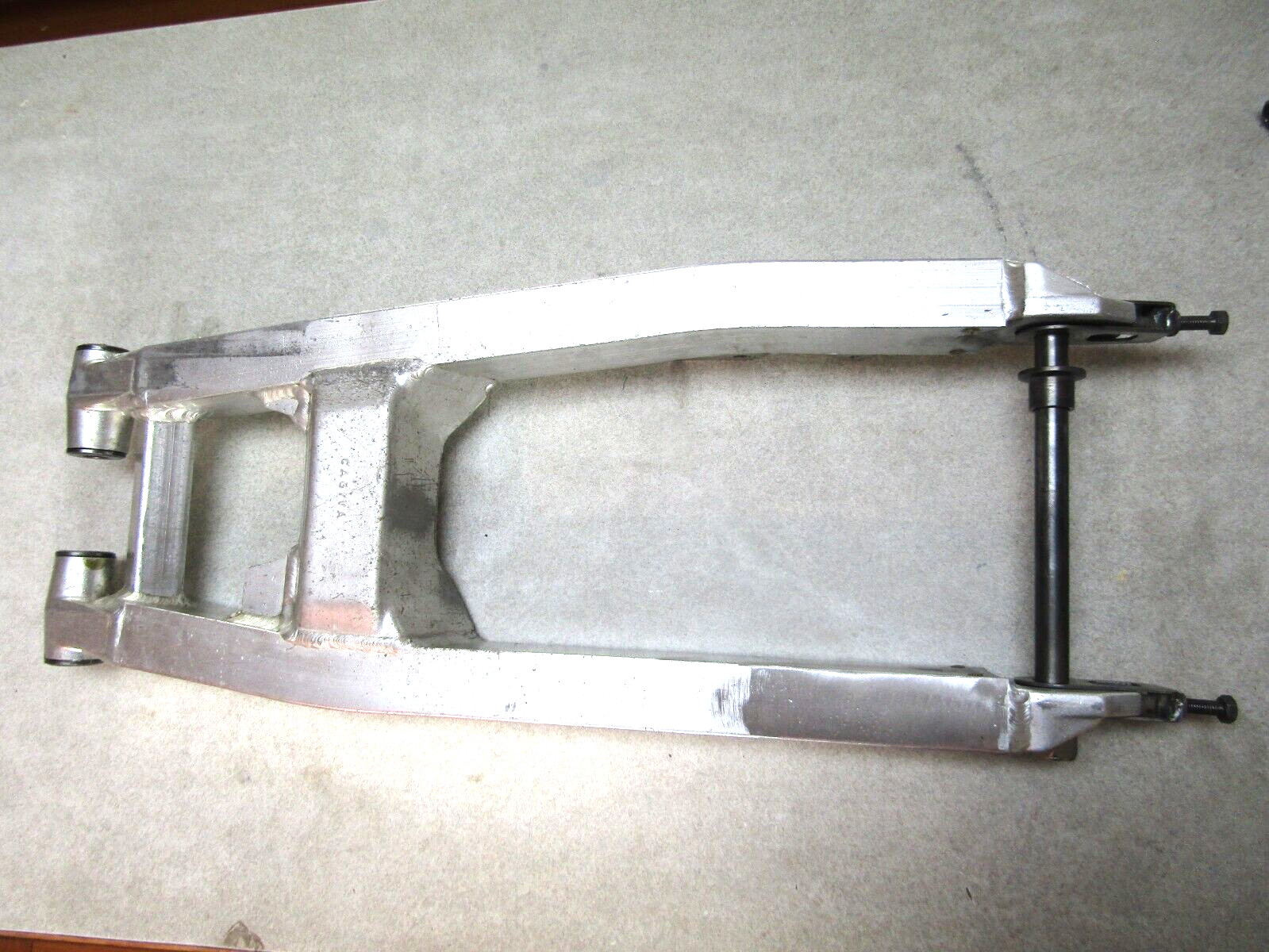 HUSQVARNA,CAGIVA 1985 WMX125,WRK125,SWINGARM,PIVOT BOLT,BEARINGS,AXEL,TENSIONERS