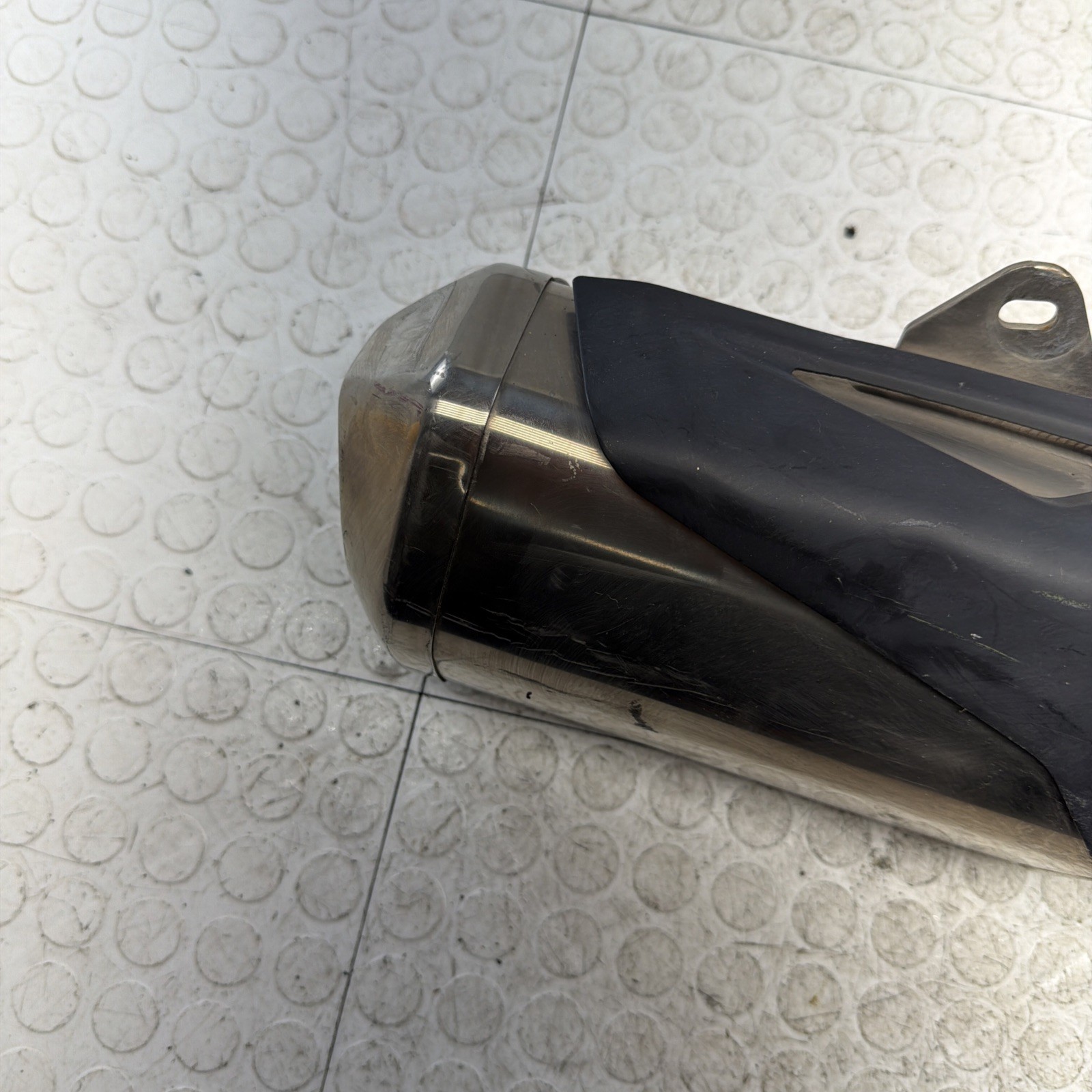 Kawasaki ZX-10R Ninja 2017 exhaust silencer tail pipe OEM SIW SHINBA
