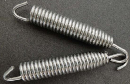 Helix Racing 4957000 Stainless Steel Exhaust Spring – 70mm