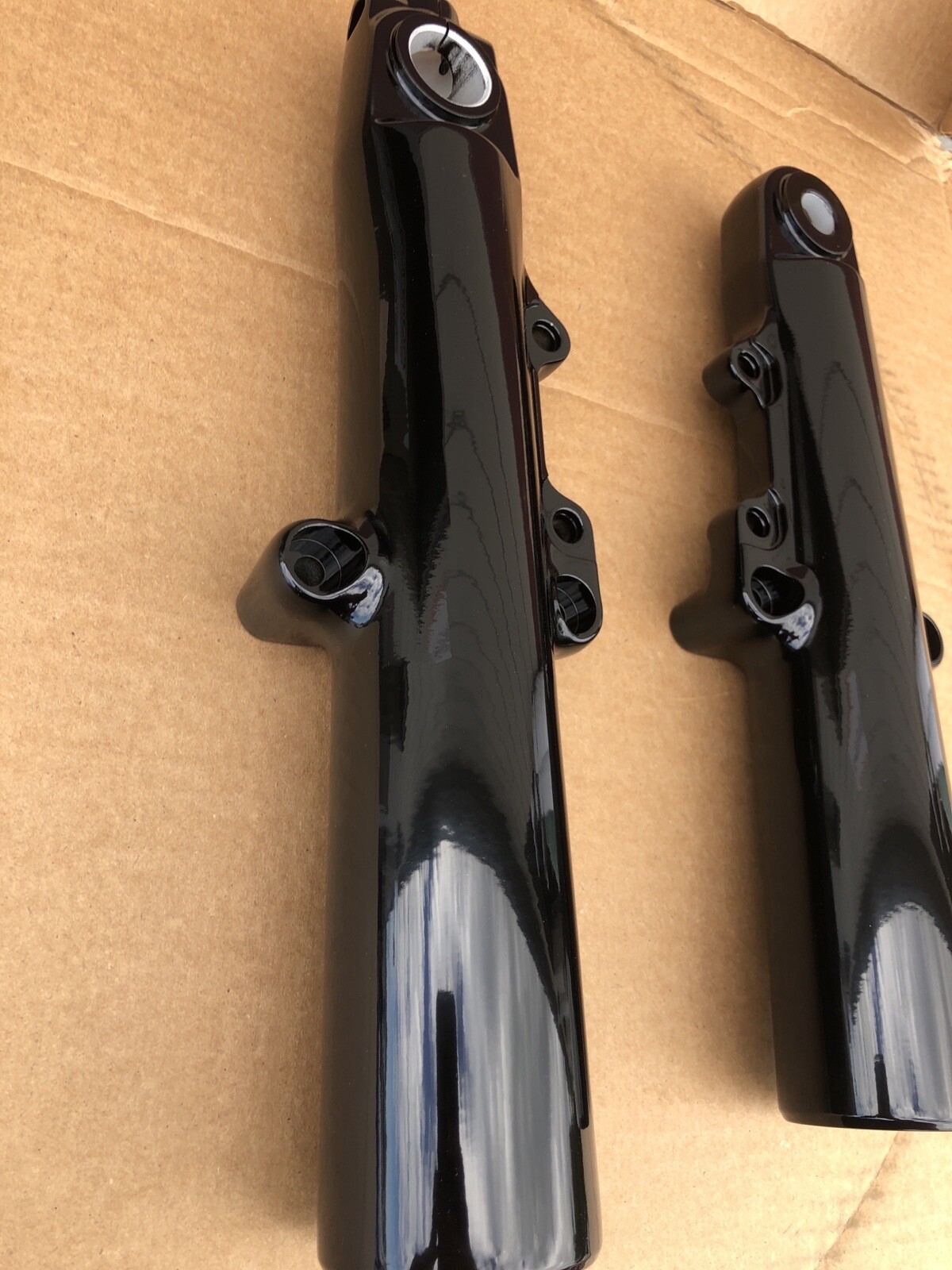 Harley FORK LEGS TRIKE touring FREEWHEELER TRI GLIDE FLT GLOSS BLACK POWDER COAT