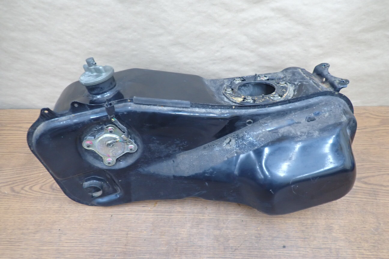 1997 HONDA GOLDWING GL 1500 SE GAS FUEL TANK W/ SENDING UNIT