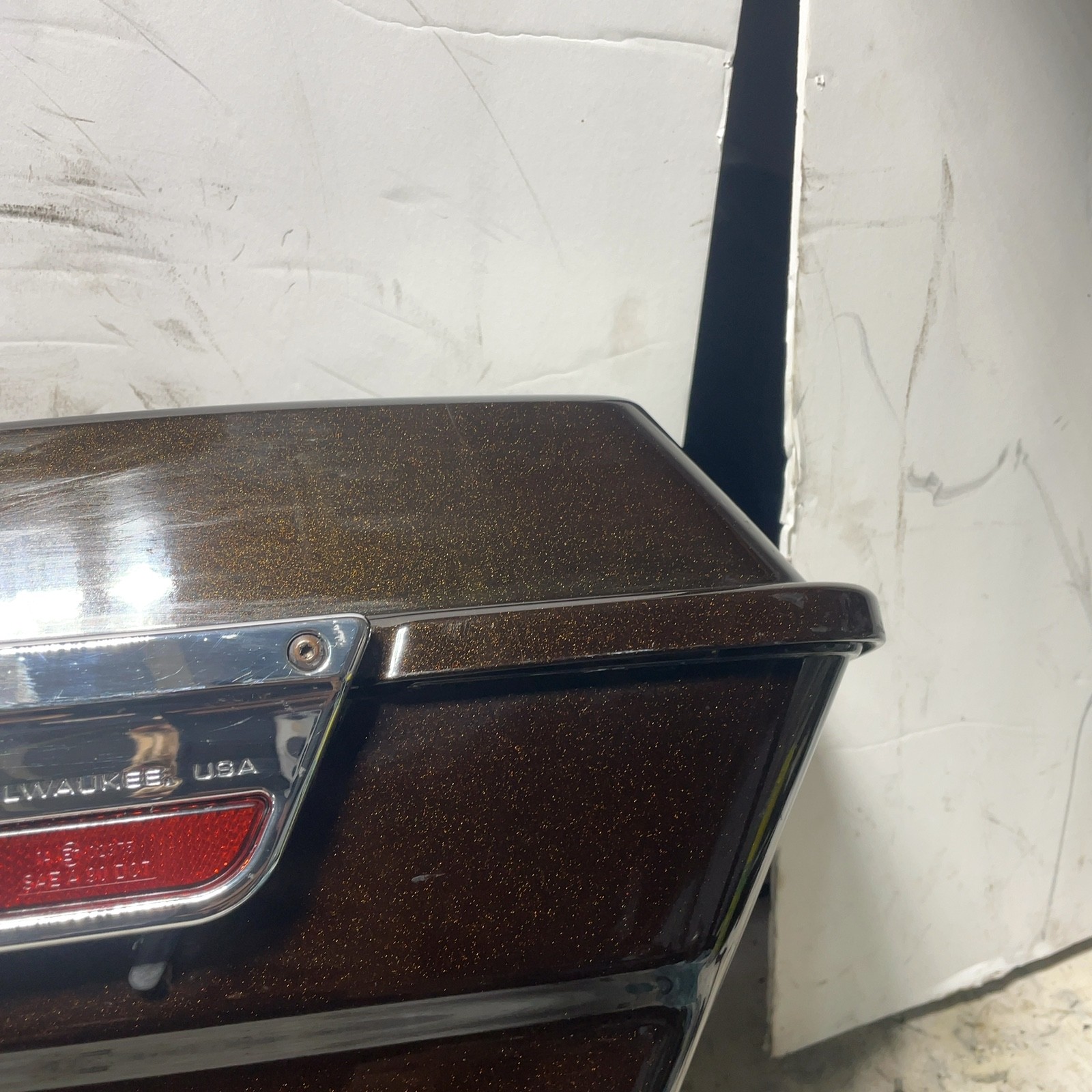 93-13 Harley Touring OEM Right Saddlebag Dark and Light Root Beer Brown 2011