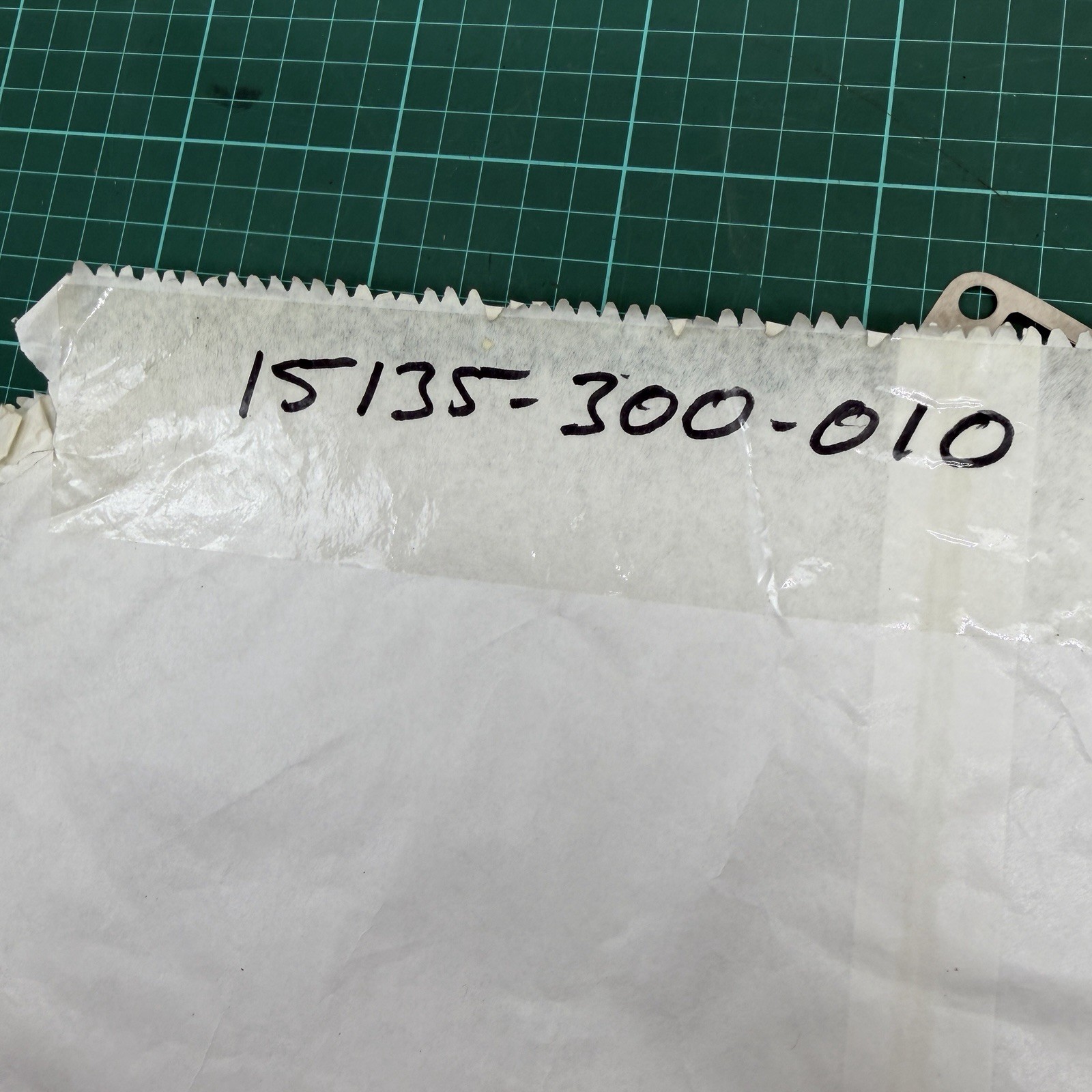 15135-300-010 Genuine Honda HE Oil Pump Gasket CB 750 NOS