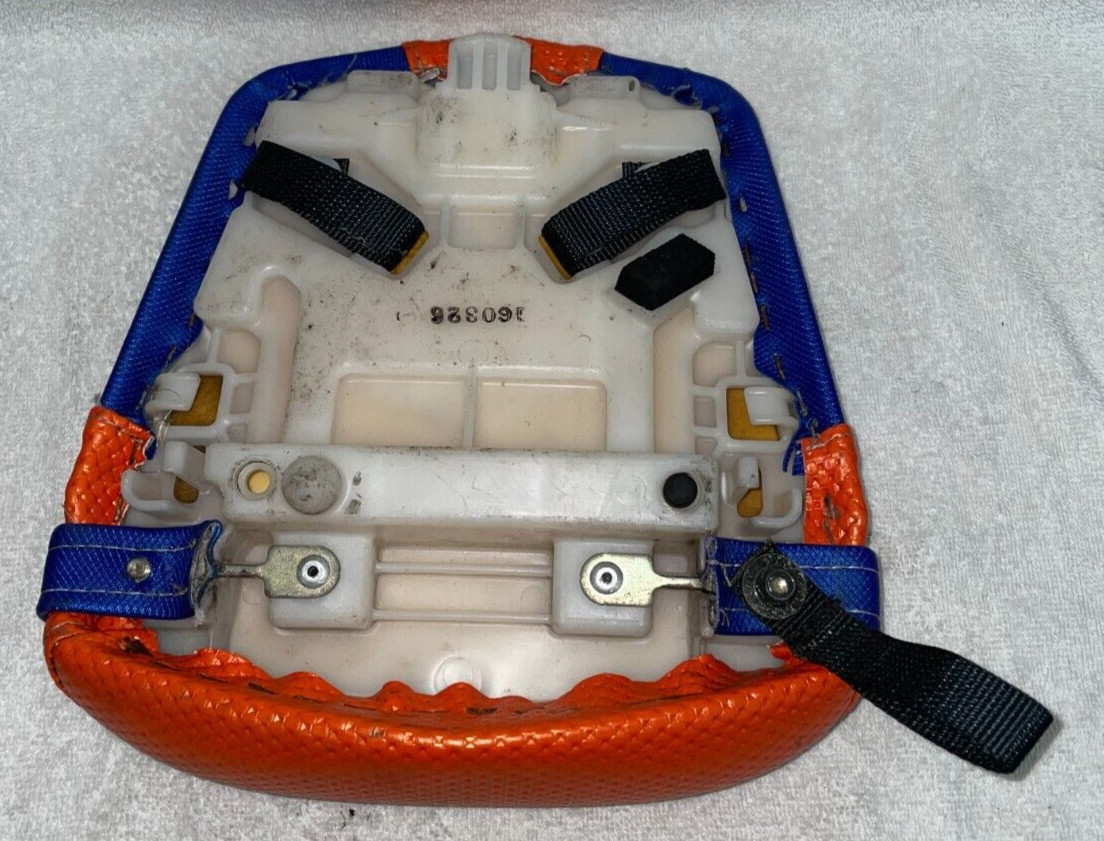 Used 2003-09 Yamaha R6/R6S Front & Rear Seats, RECOVERED