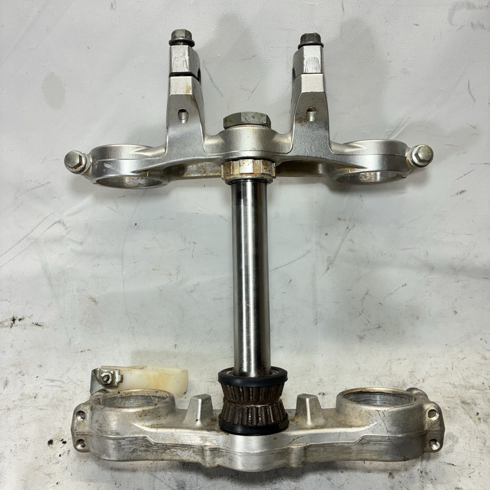 1998 – 2005 Kawasaki KX80 05 KX85 KX100 Steering Stem Triple Tree Clamp Assembly