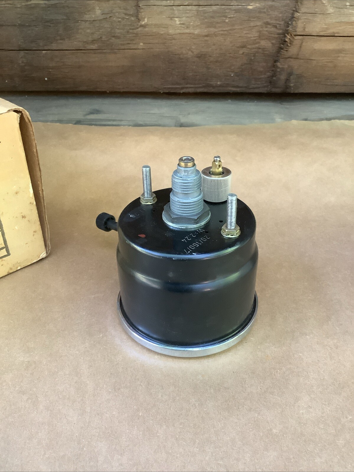 VDO OEM Enduro 85MPH Speedometer Gauge (km/h / mph) 20/160/8 W 1.55 – NEW OLD!!