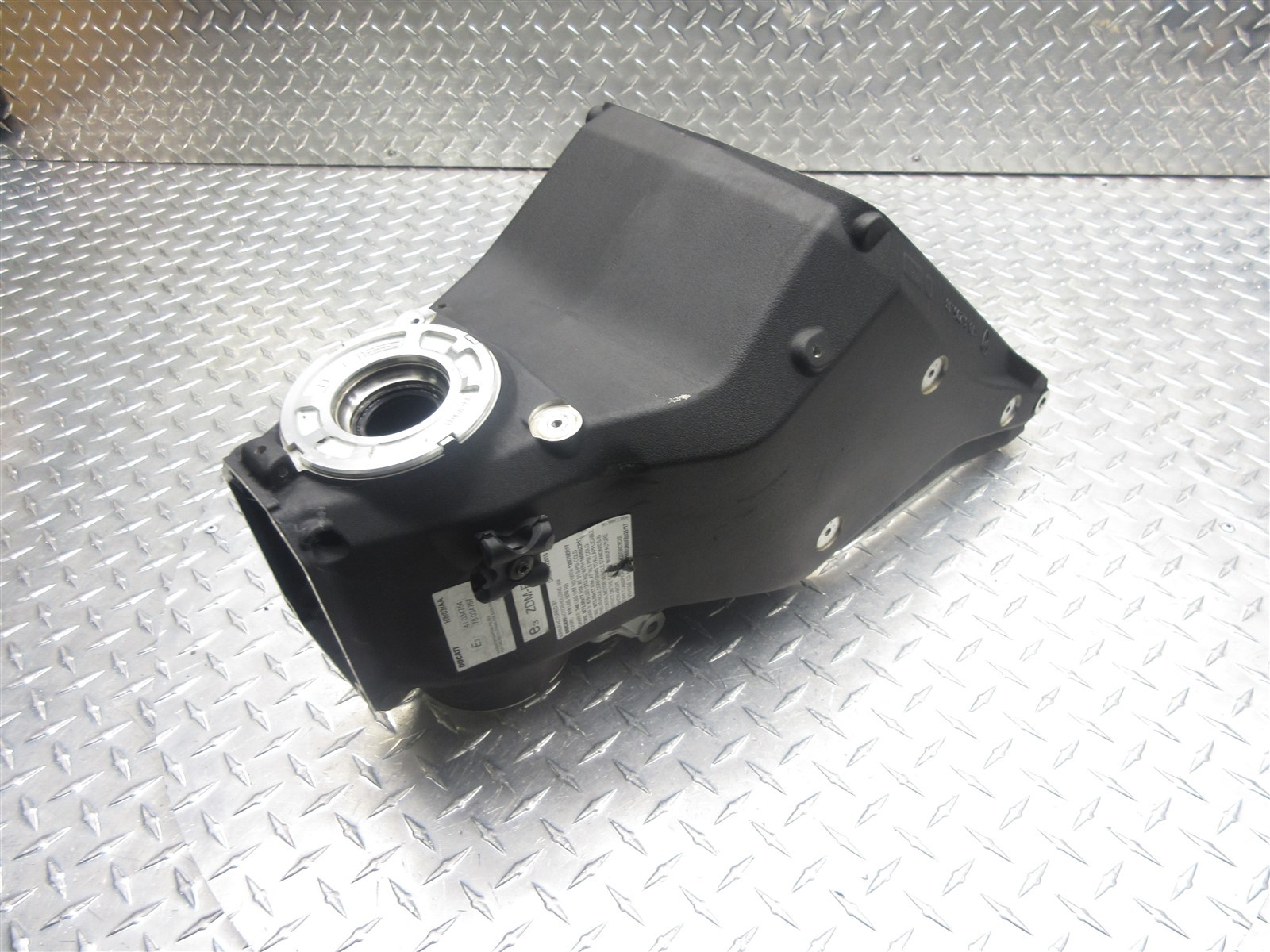2015 13-15 Ducati 899 Panigale OEM Main Frame Chassis Straight BOS ACQ