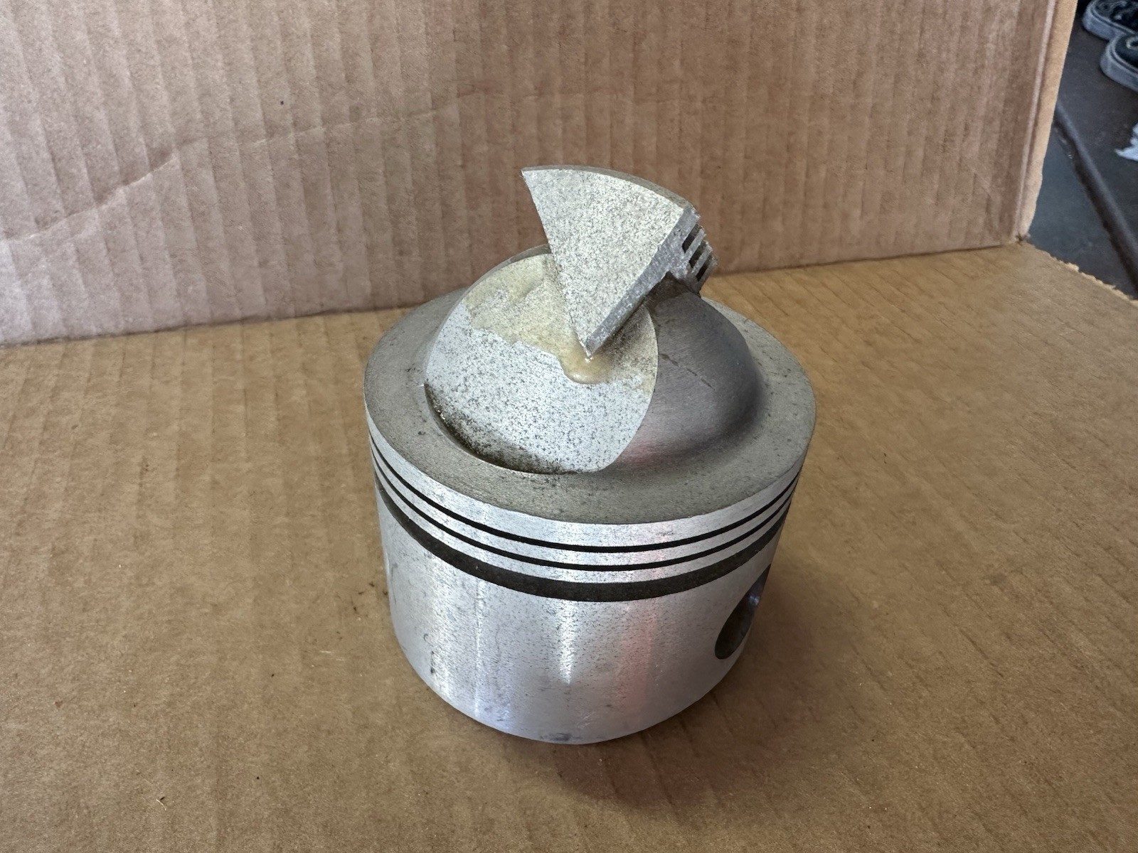 Vintage Robbins AJS Matchless Display Piston 9:1 74.5mm Bore M1035 -B18