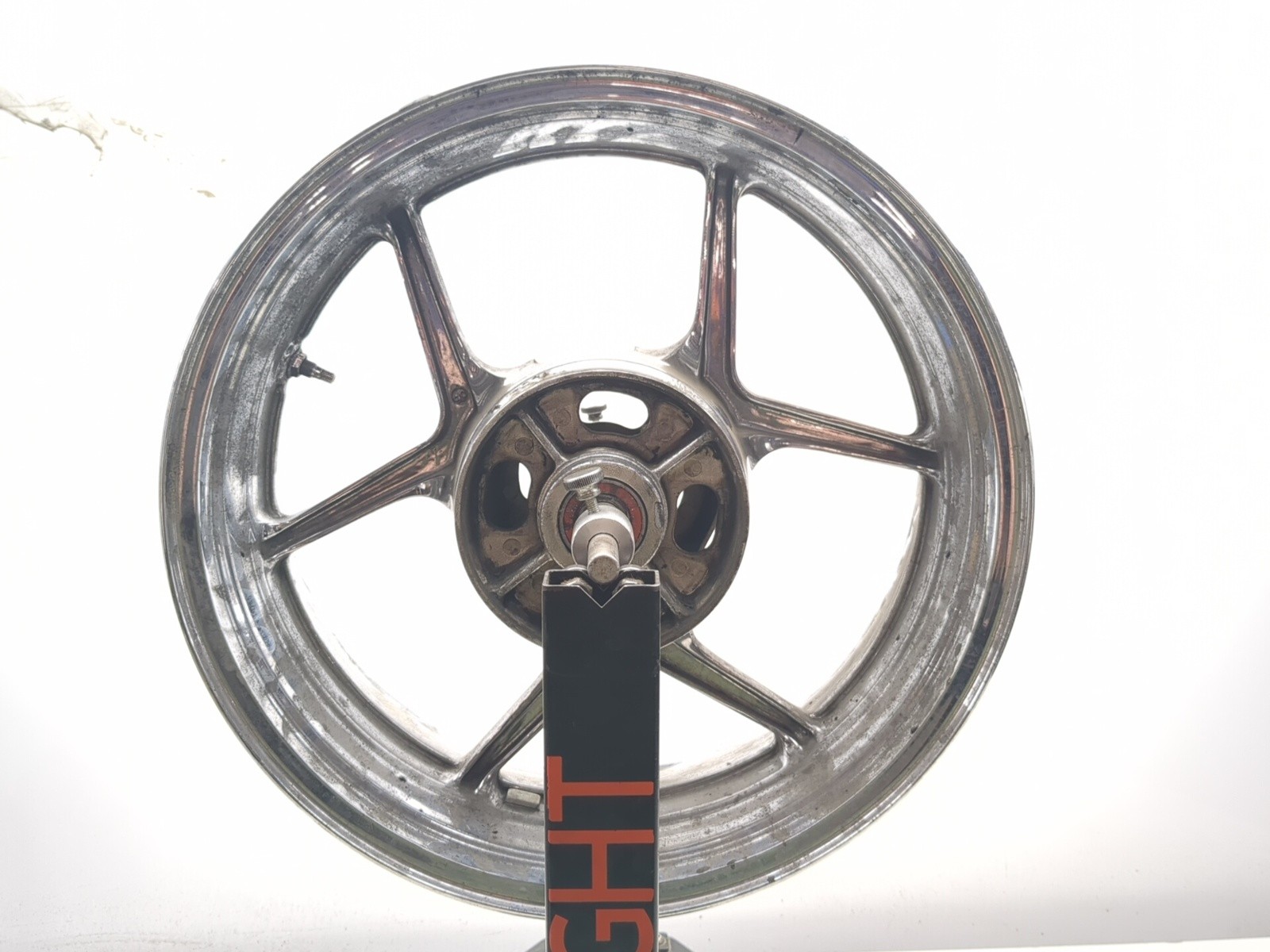 06-07 Kawasaki Ninja ZX10 ZX10R 17X6.00 Rear Wheel Rim STRAIGHT