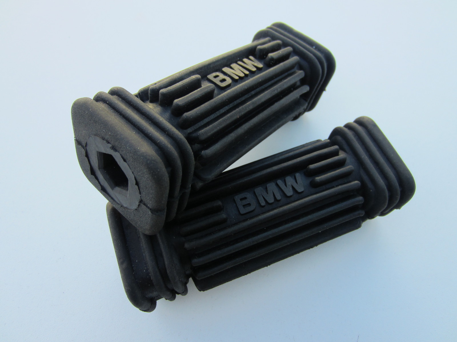 BMW FOOT REST PEG RUBBER R80/7 R100/7 R100S R100RS R60T R75T R80T R100T R100RT