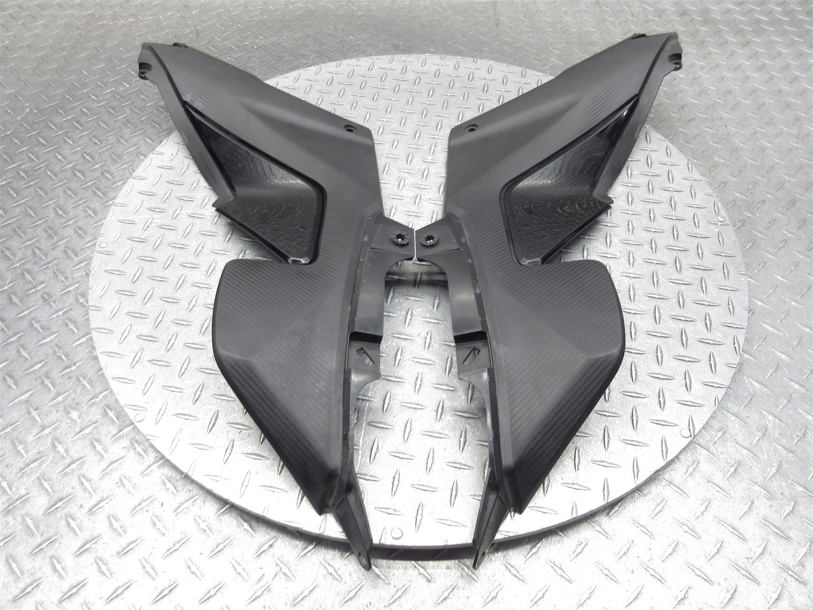2015 15-22 Honda CBR300 CBR300R OEM Side Covers Trim Fairings Body Panels