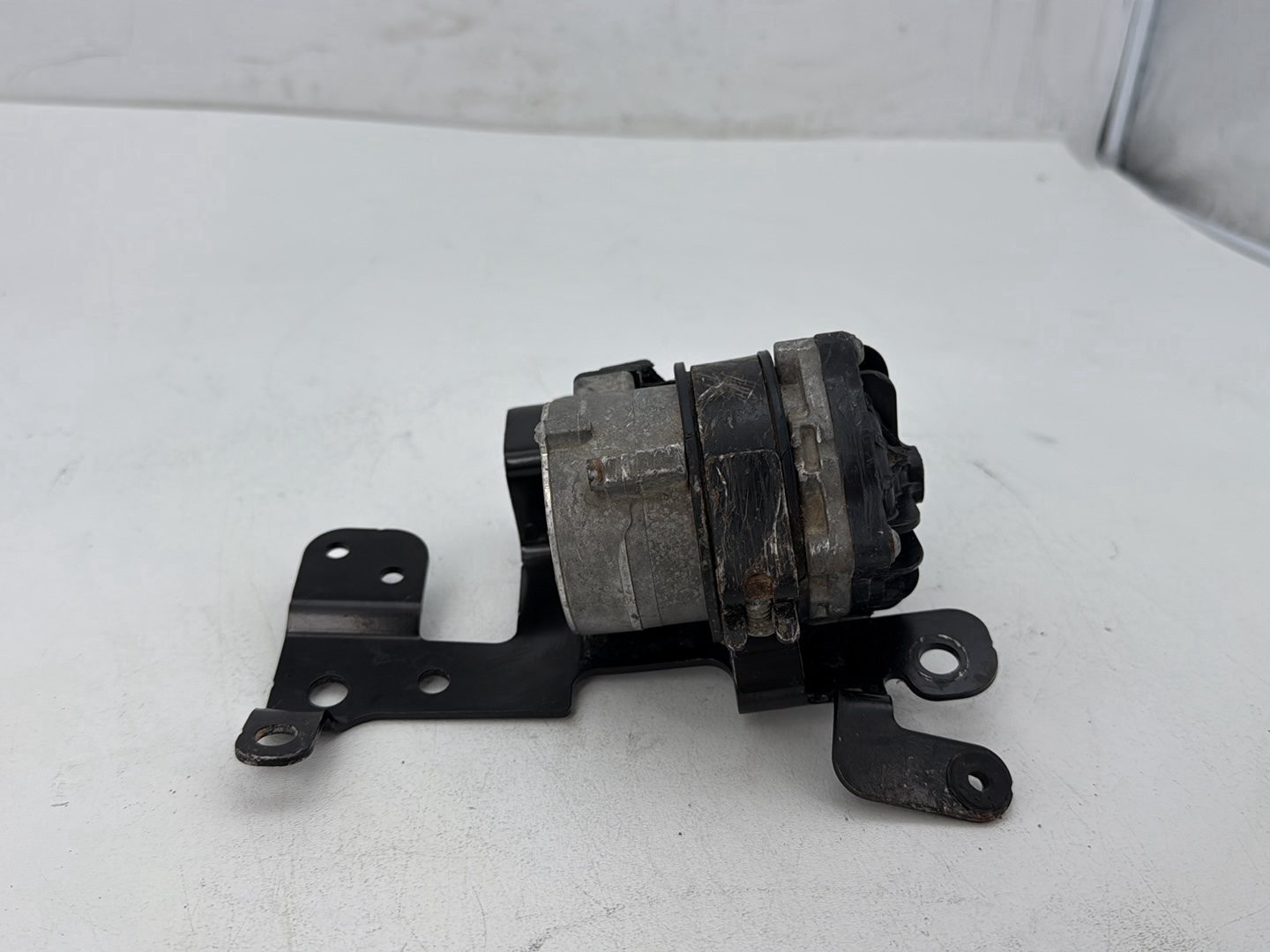 2014 Harley Electra Glide Touring Screamin Eagle Engine Coolant Motor Water Pump