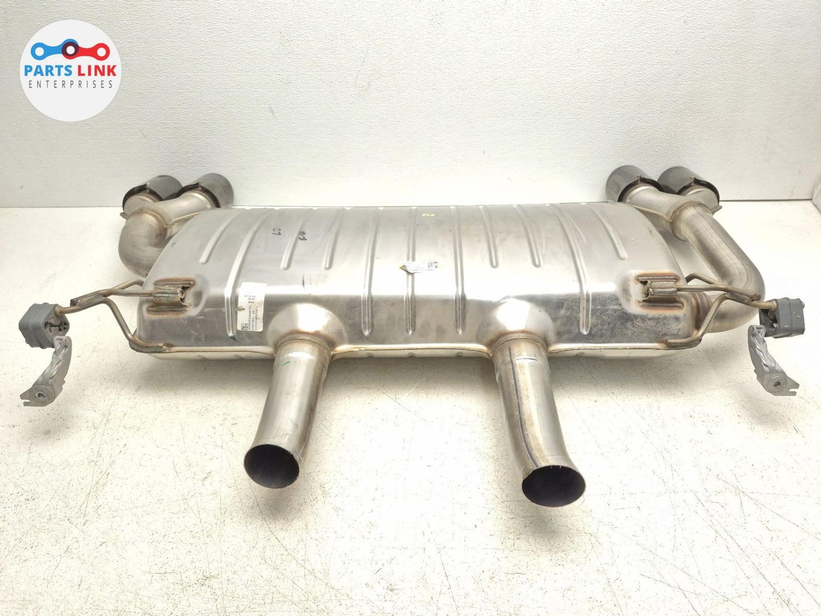 2025 BMW X3 M50 Rear Exhaust Muffler Baffle End Tip Pipe Assembly 3.0L G45