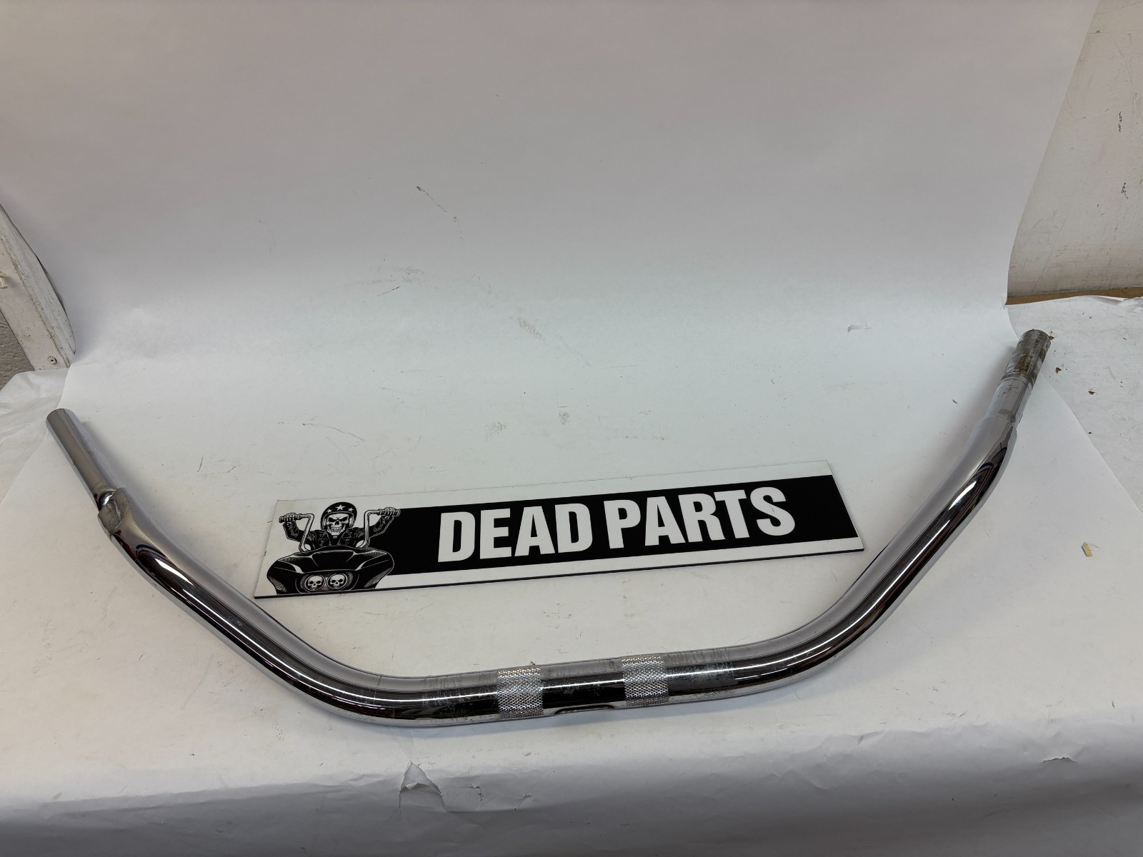 Harley 1.25″ wide beach cruiser low handlebars bars 36 1/2″