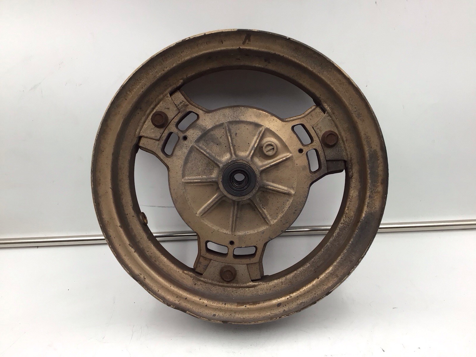 1987 Honda Elite CH250 Front Rim (42701-KM1-030ZA) & Hub (44601-KM1-670ZA) 4X10