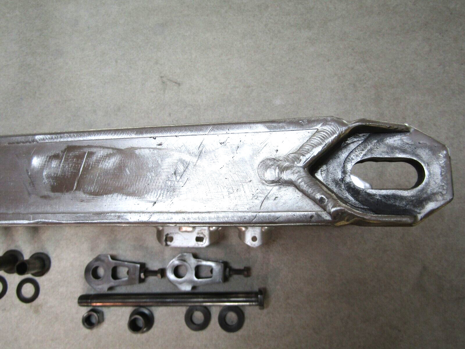 HUSQVARNA,CAGIVA 1985 WMX125,WRK125,SWINGARM,PIVOT BOLT,BEARINGS,AXEL,TENSIONERS