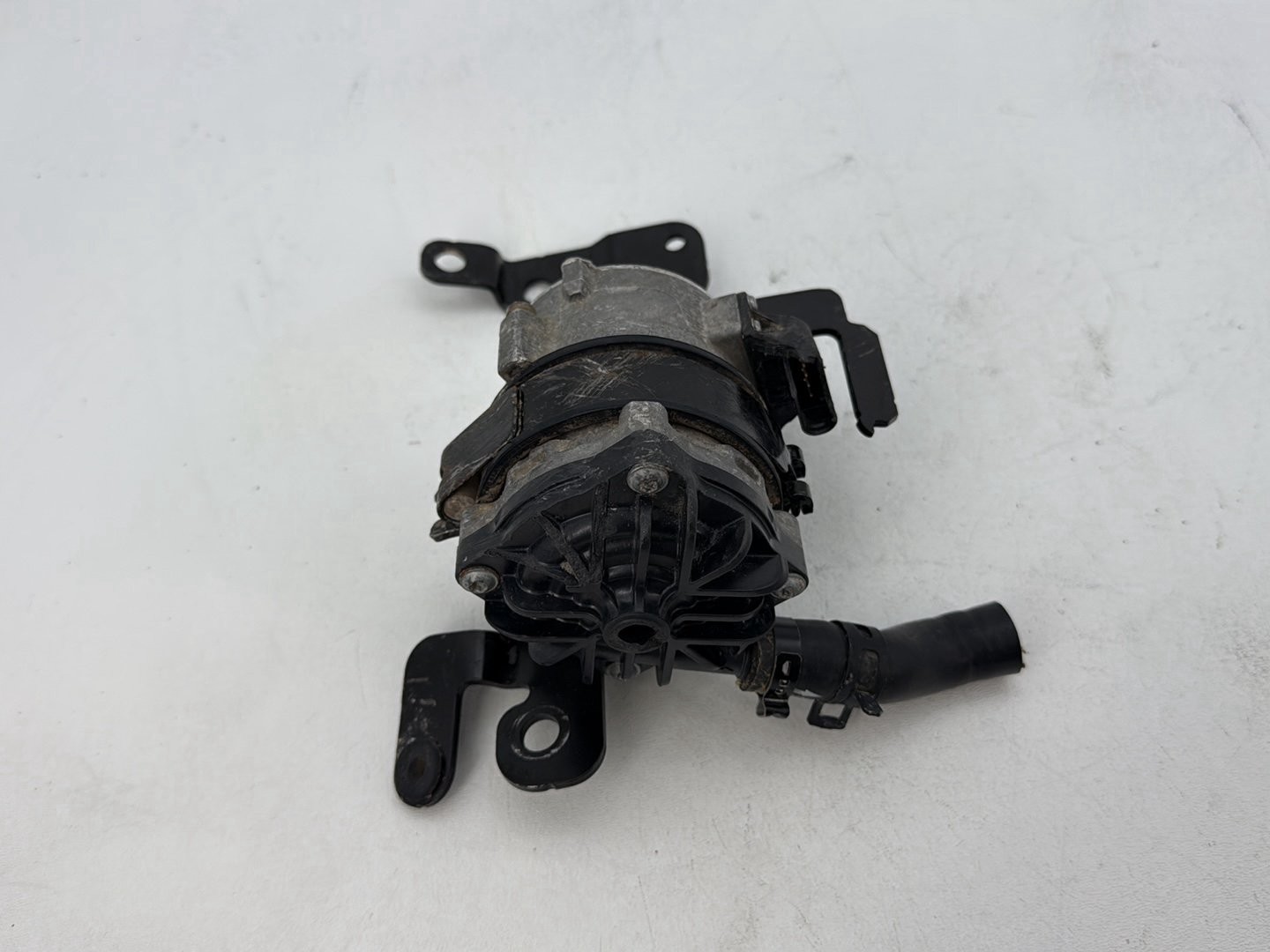 2014 Harley Electra Glide Touring Screamin Eagle Engine Coolant Motor Water Pump