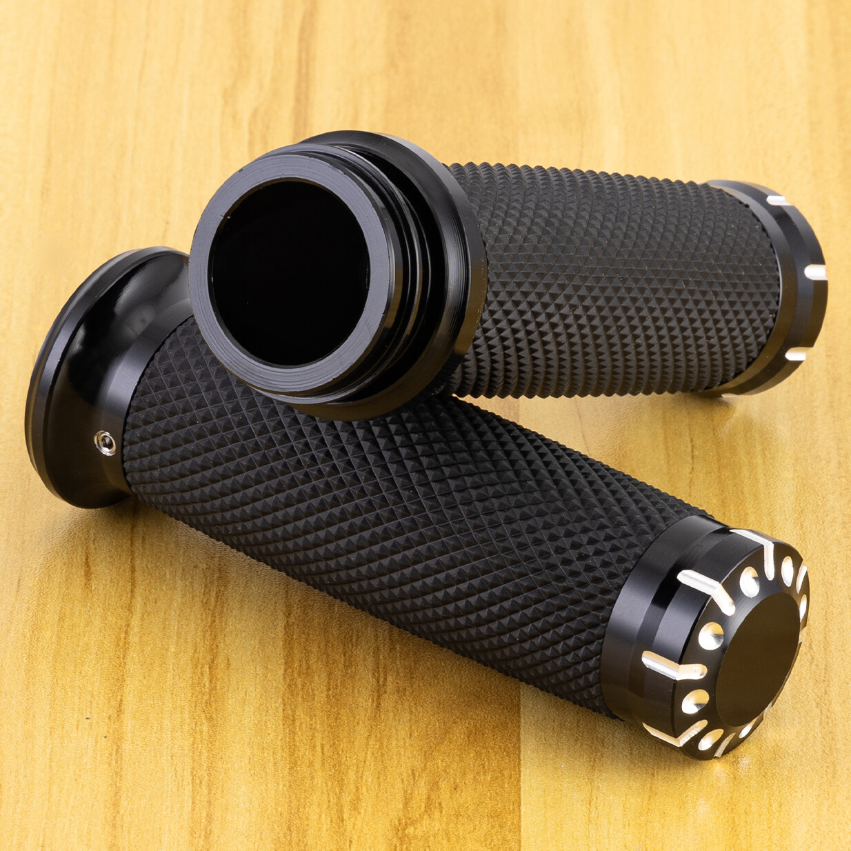For Harley Road King Street Glide 1″ Electronic Throttle Hand Grips Handlebar