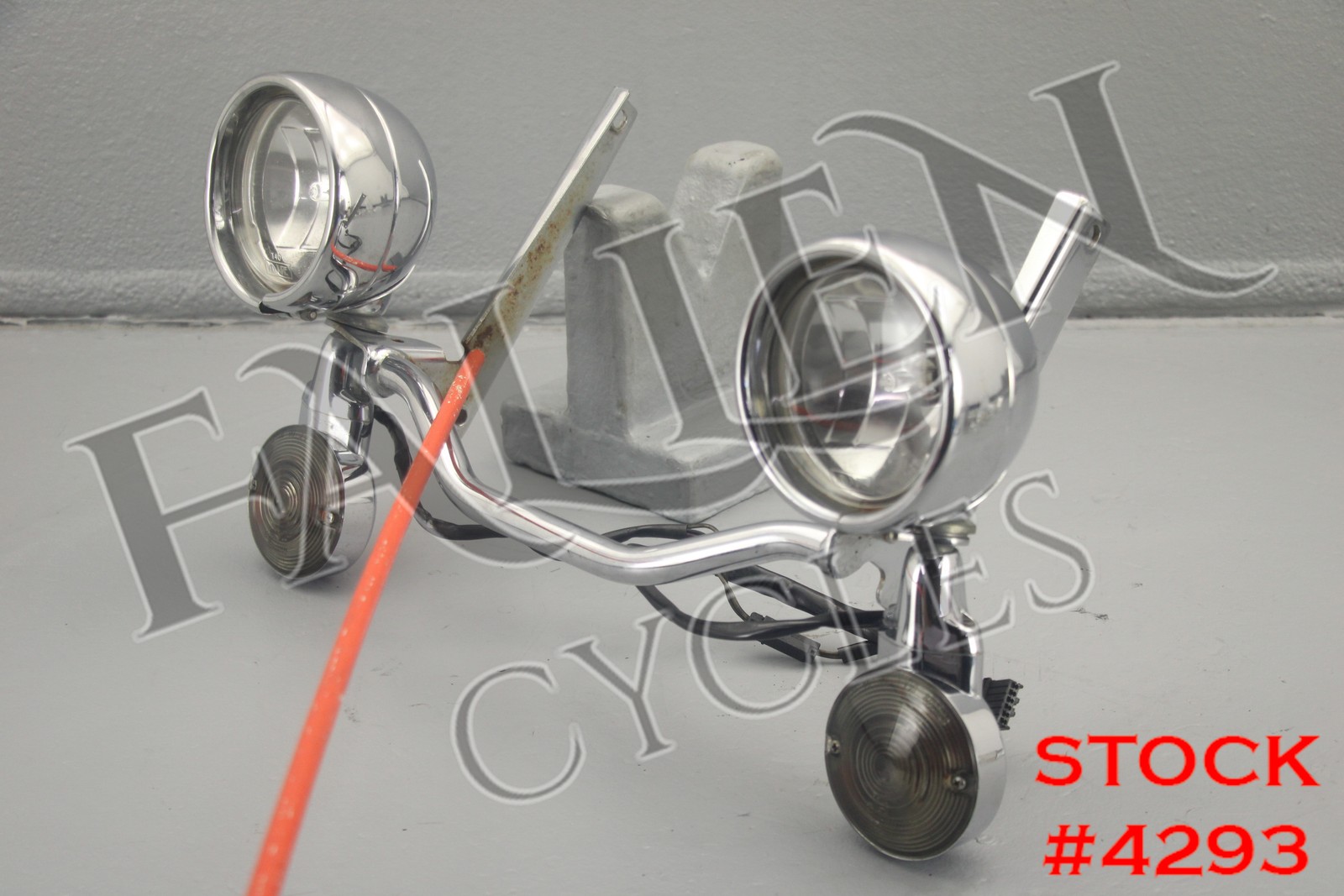 2005 Harley Softail Front Light Bar Turn Signal Assembly CHROME VIDEO #4293