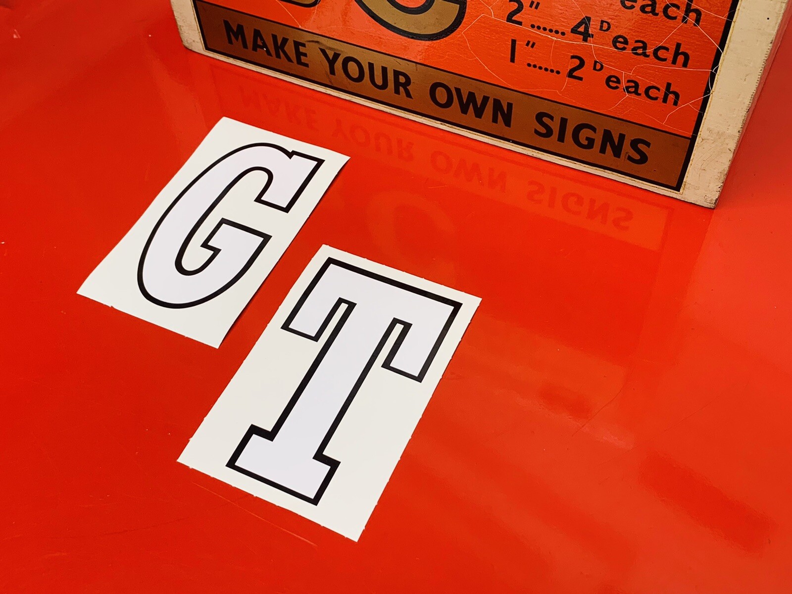 ROYAL ALLOY GT 125 GT200 3.5 INCH WHITE DECORETTES 7 YEAR VINYL DECAL STICKERS