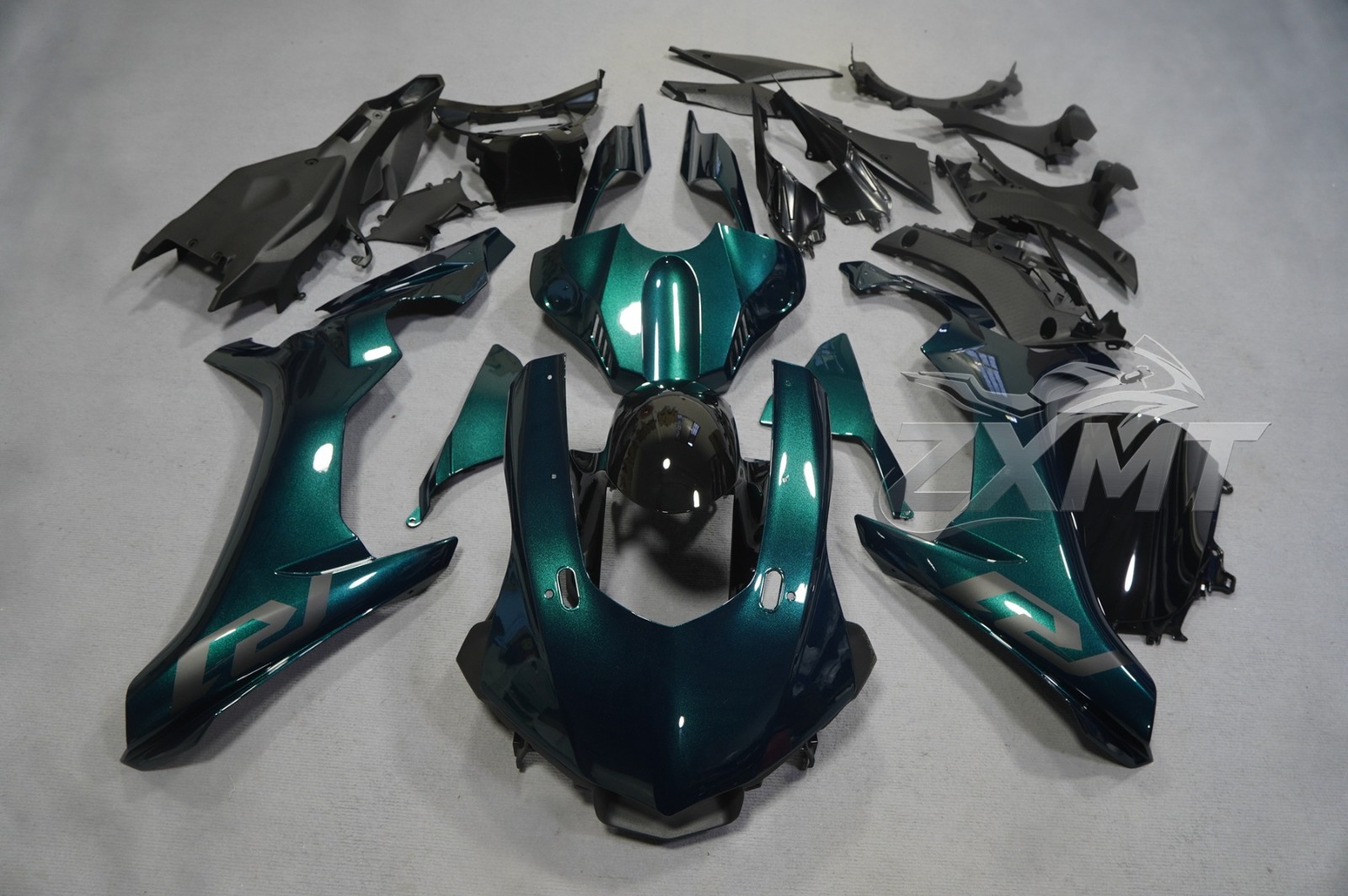 Metallic Green + Glossy Black Fairings Kit For YAMAHA YZF R1 2015-2019 R1M Body