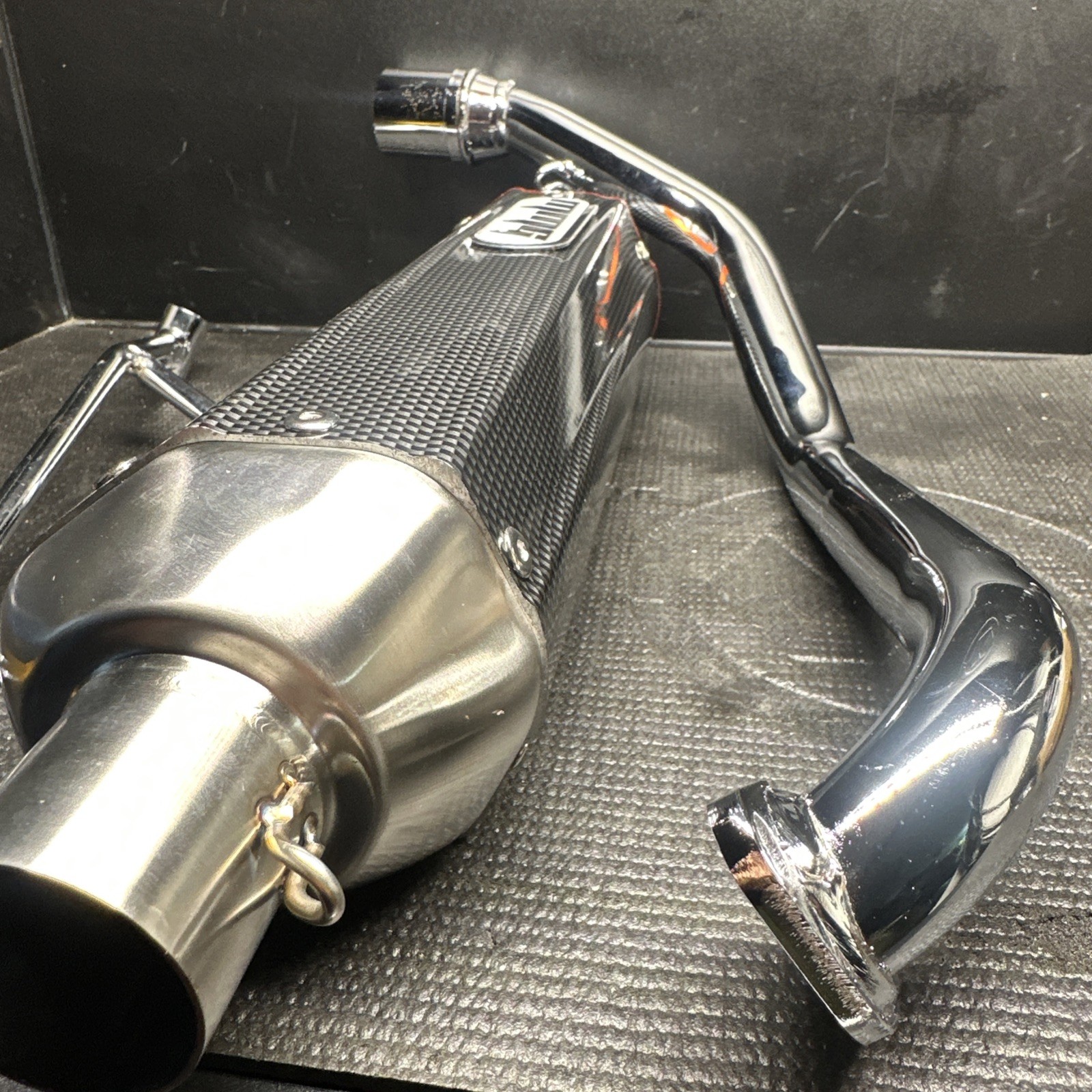 MMG Exhaust System Muffler for GY6 150cc (CARBON FIBER Finish Incomplete Set