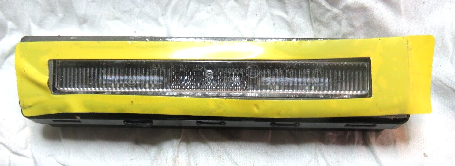 BMW CENTERLEUCHTE 4807 NSL 4W+RFS 9W REBO (161-A1)