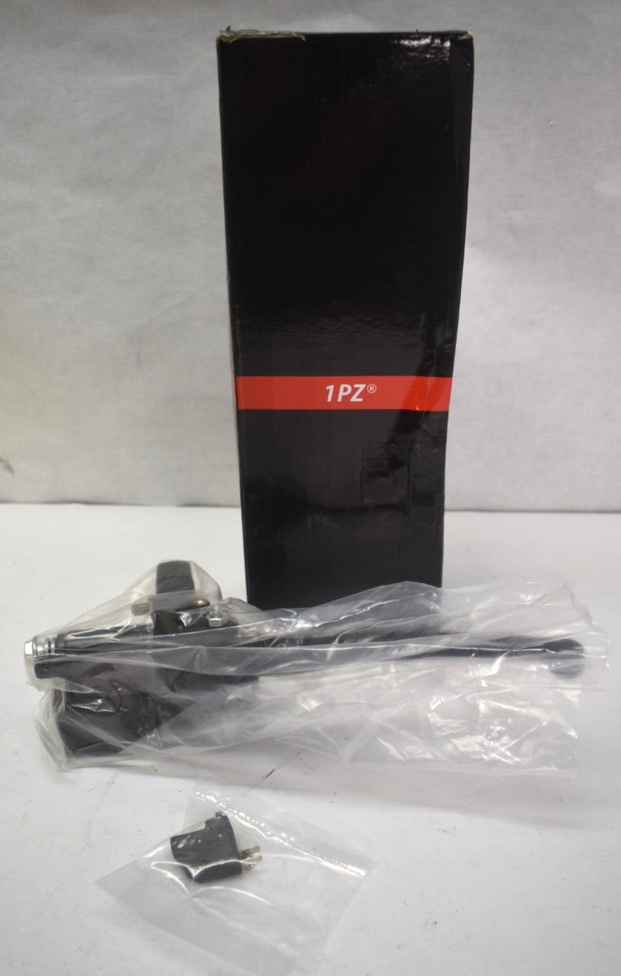 1PZ Left/Right Brake Master Cylinder Clutch Lever Replacement For Honda