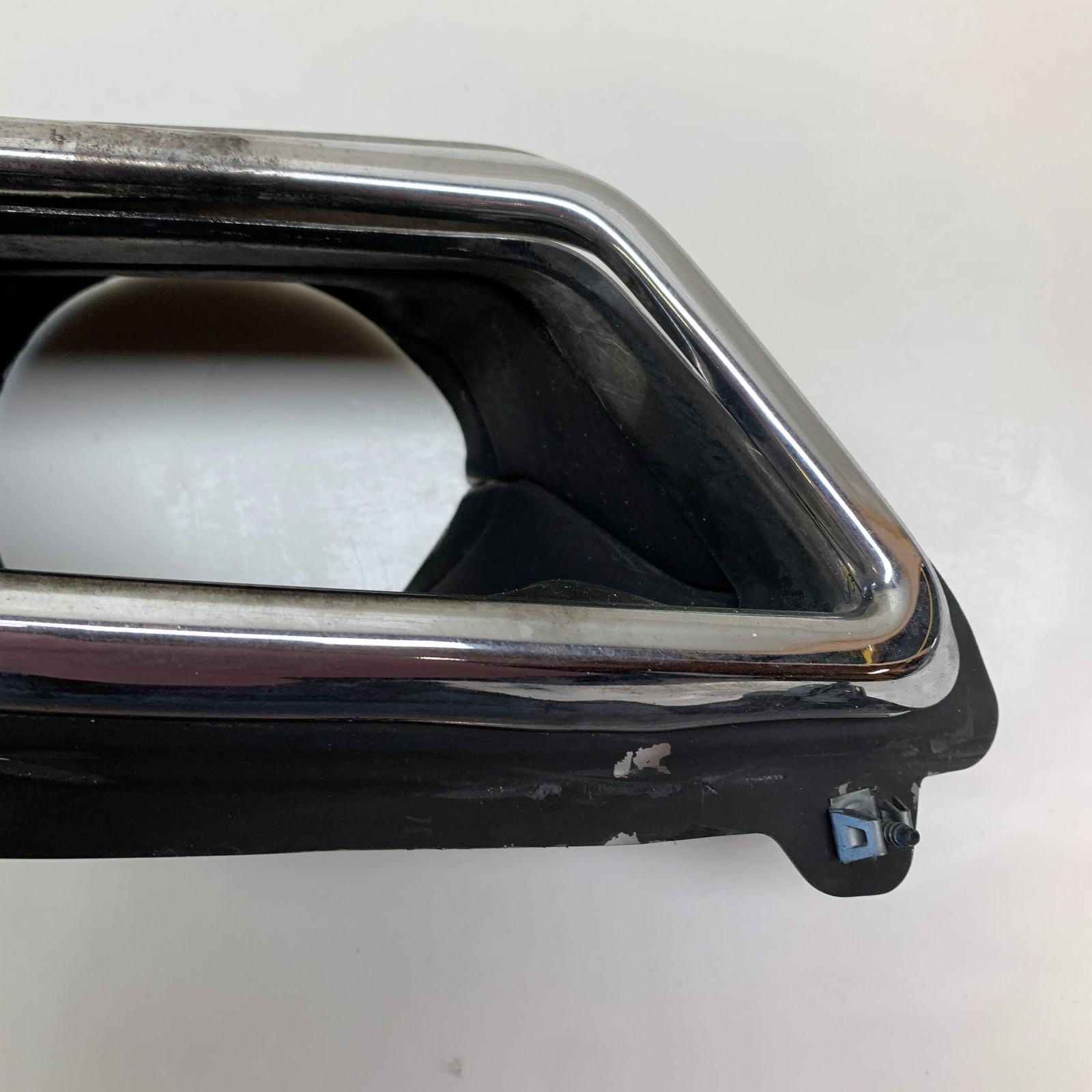 2014- 2016 Cadillac CTS Rear Right Side Exhaust Tip Bezel Sleeve 22753150 OEM