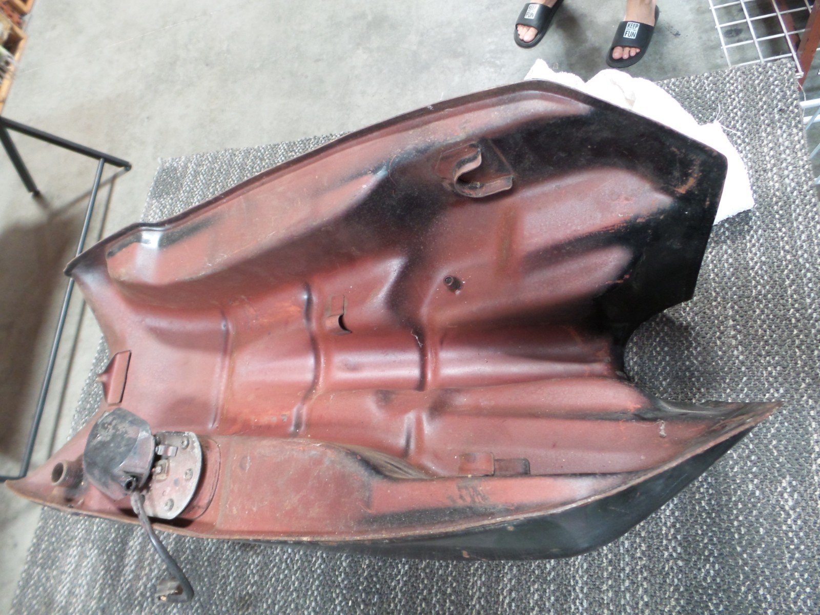 Kawasaki Z1R Gas Tank – Surface Rust, No Dings