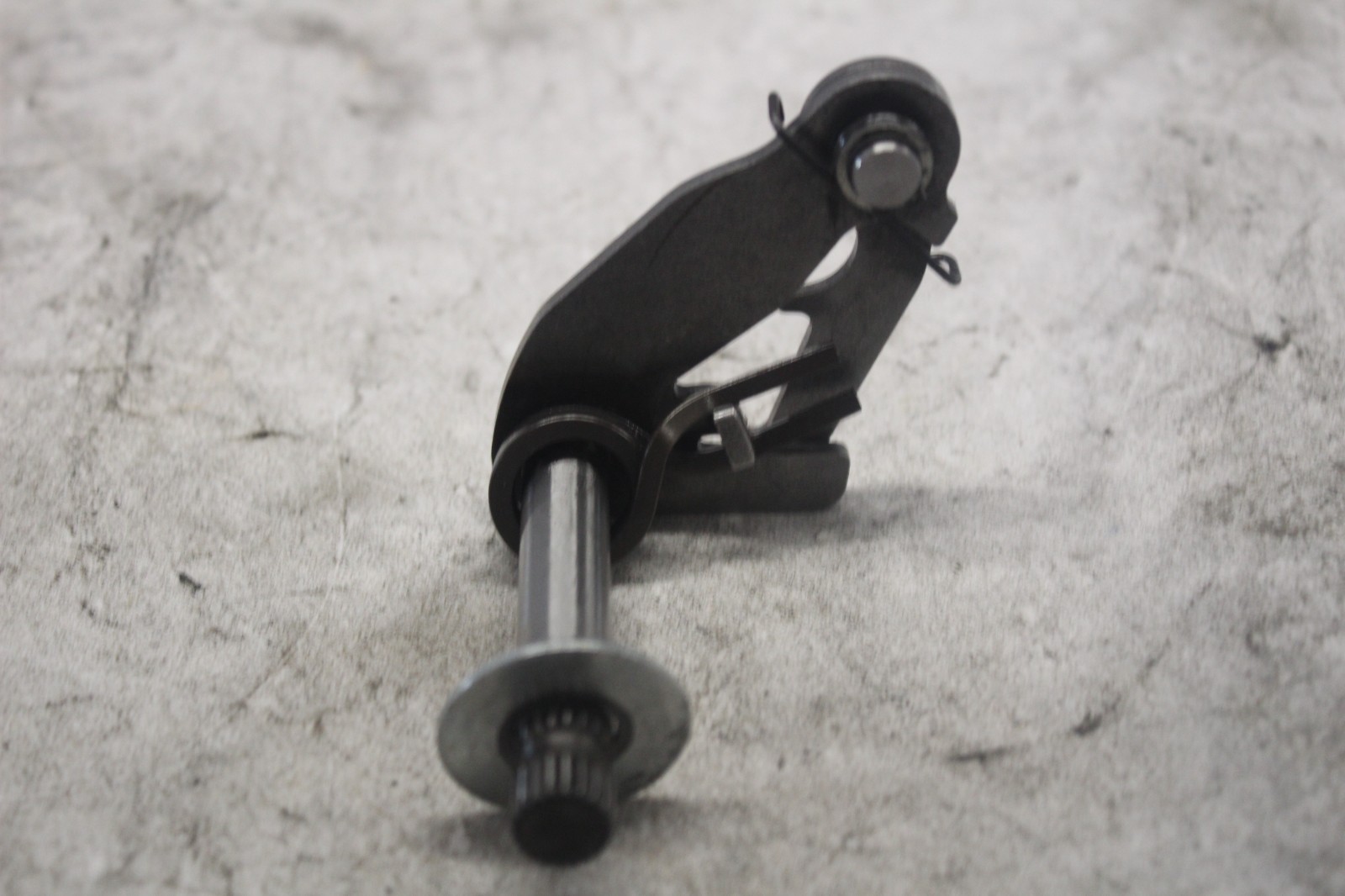 SHIFTER PAWL LEVER ASSY 34972-00 2001 H-D SOFTAIL DEUCE FXSTD