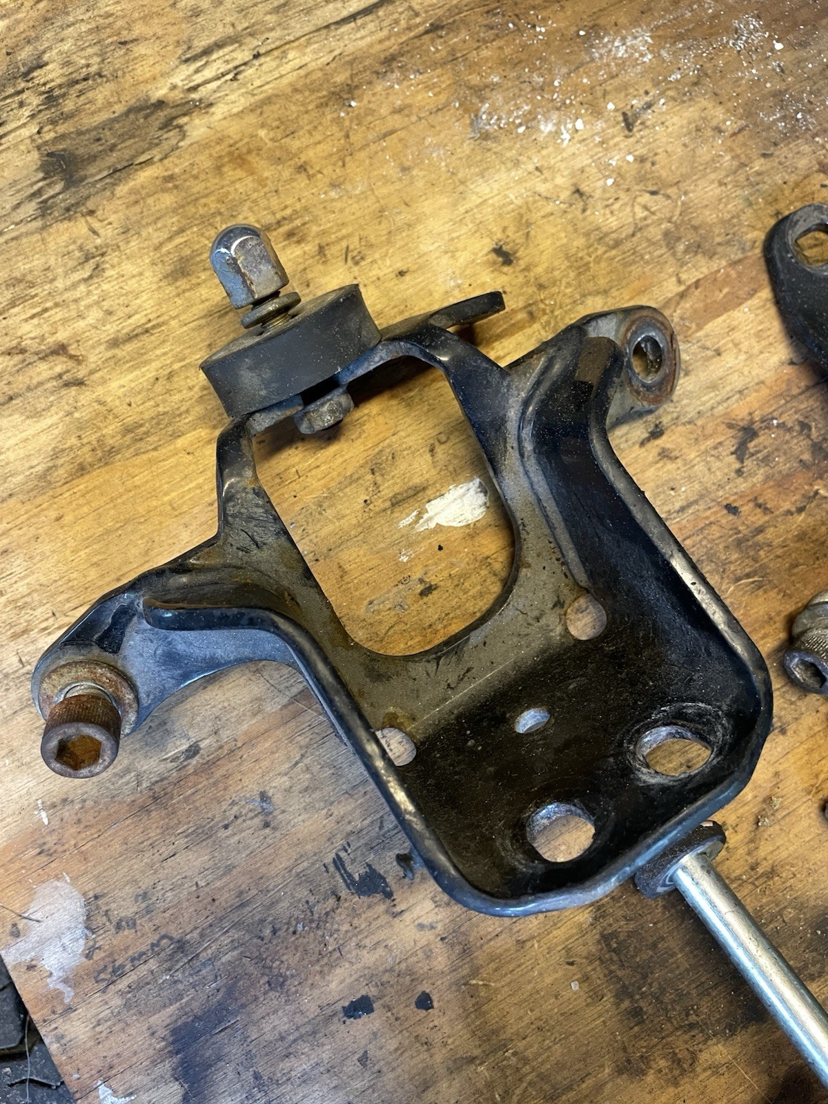 Harley Davidson Sportster 1200 883 Engine Motor Mount Mounting Set Hardware 03