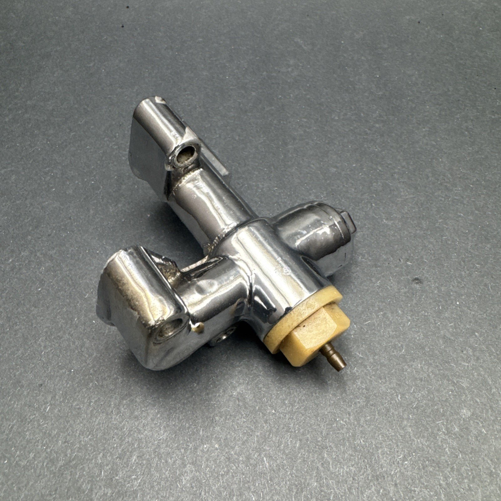 Kawasaki 1973-80 Z1 KZ 900 1000 Z1R OEM Chromed Oil By-Pass Transfer Pipe
